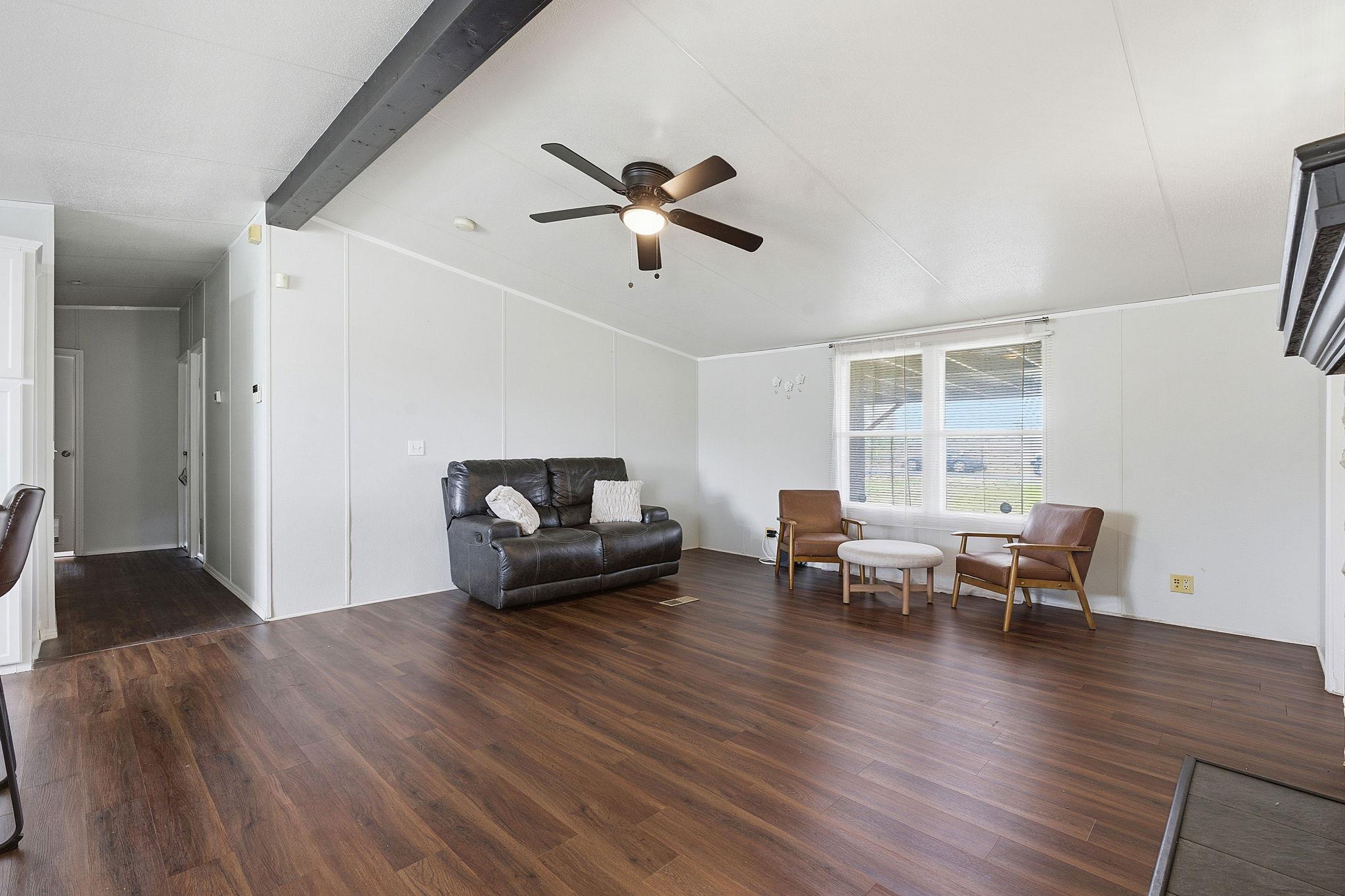 344 Coronado Ln, Kyle, TX 78640