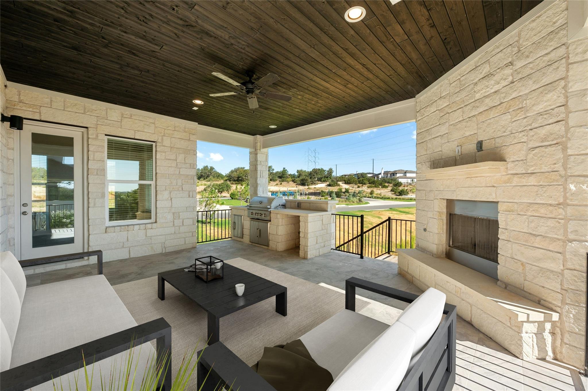 601 Gunison Dr, Lakeway, TX 78738