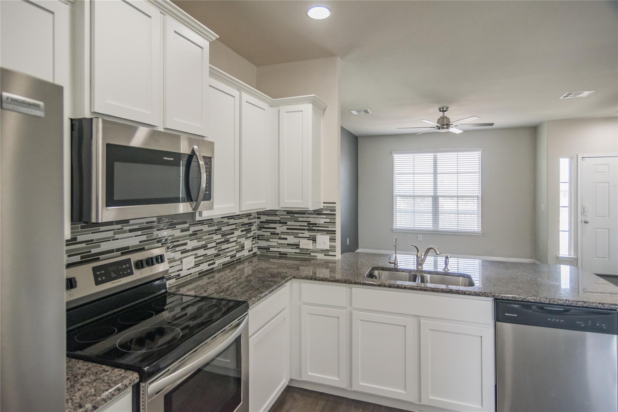 332 Cane River Rd, Pflugerville, TX 78660