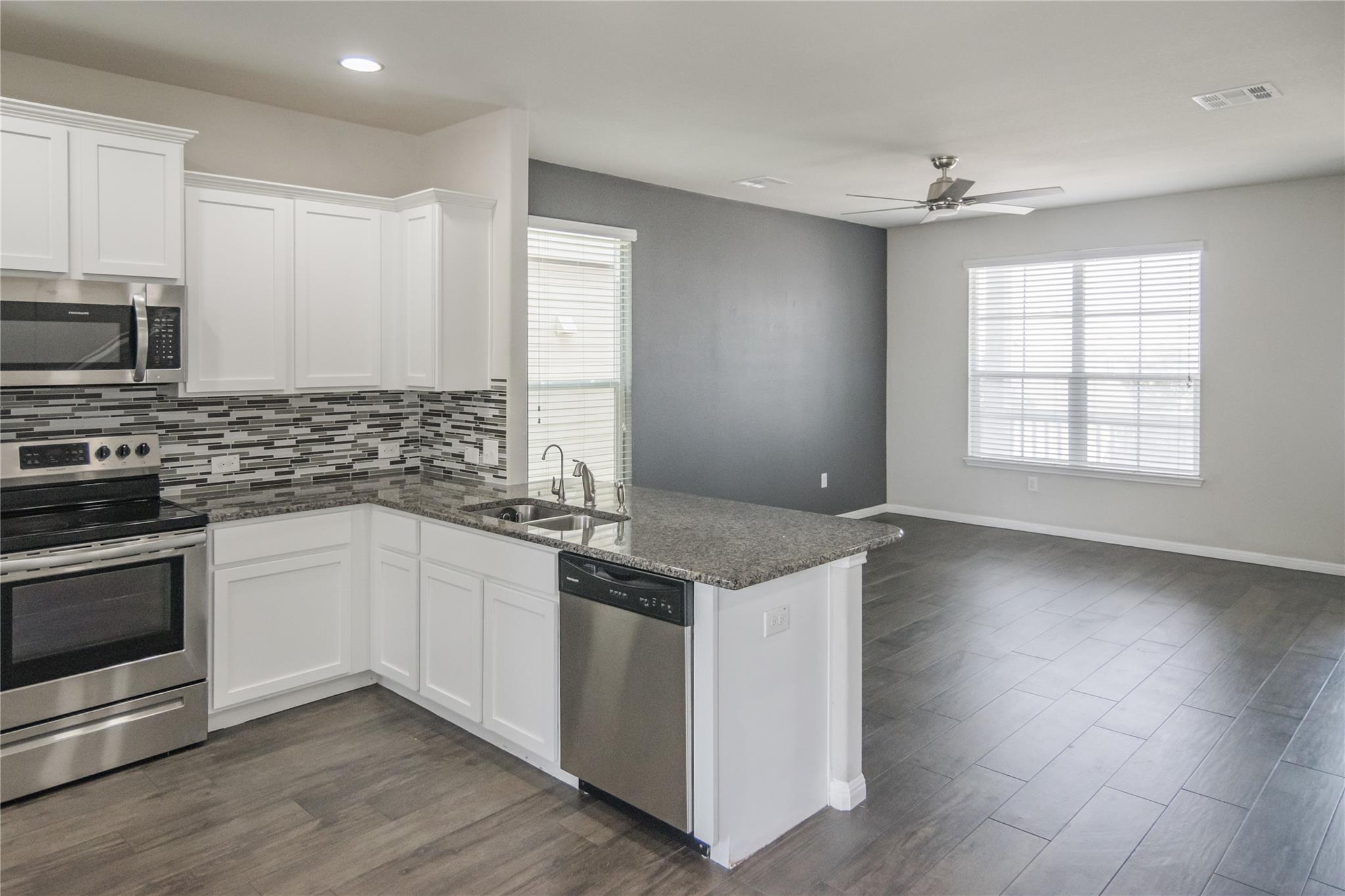 332 Cane River Rd, Pflugerville, TX 78660