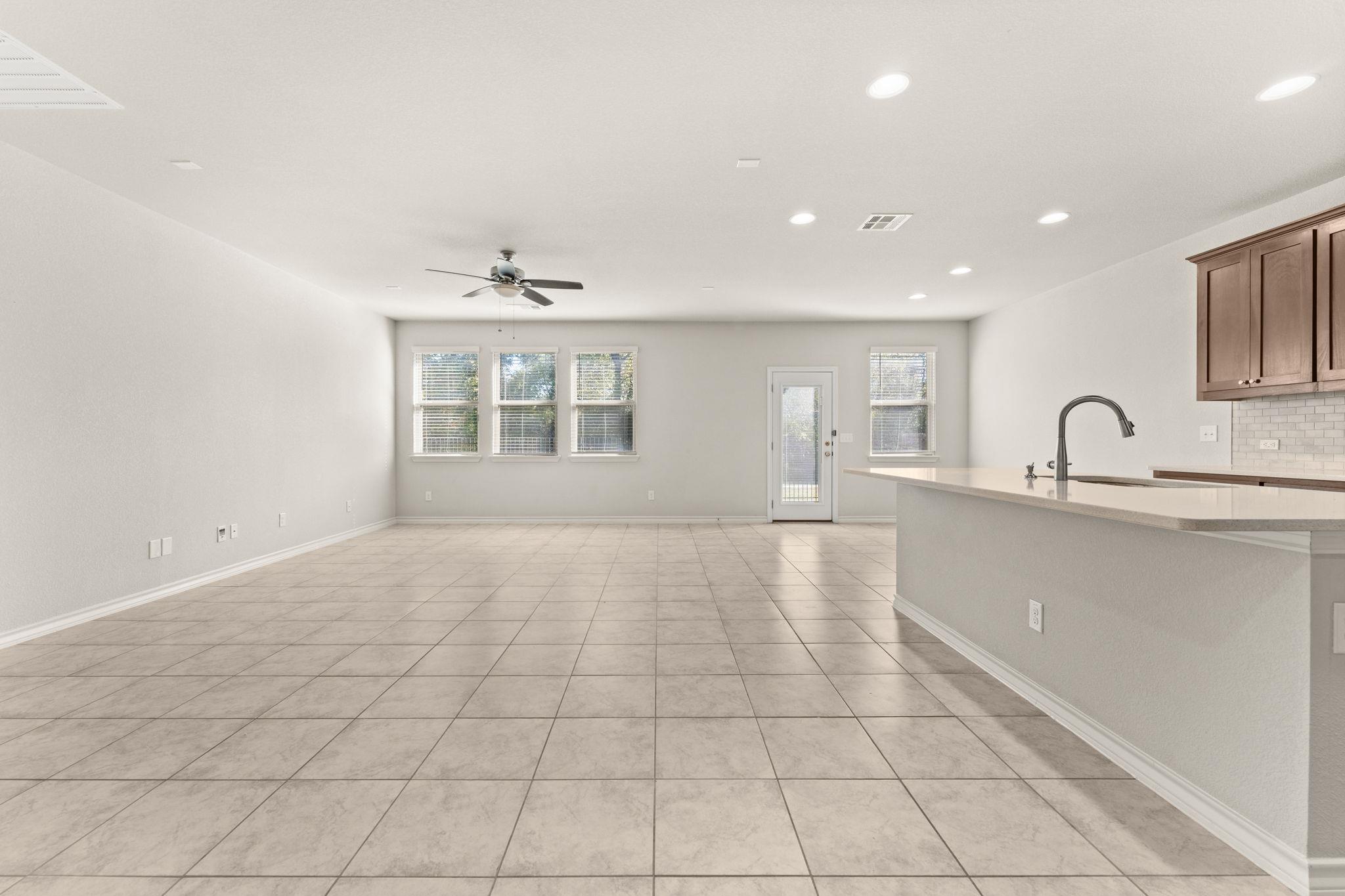 740 Aliso Trl, Leander, TX 78641