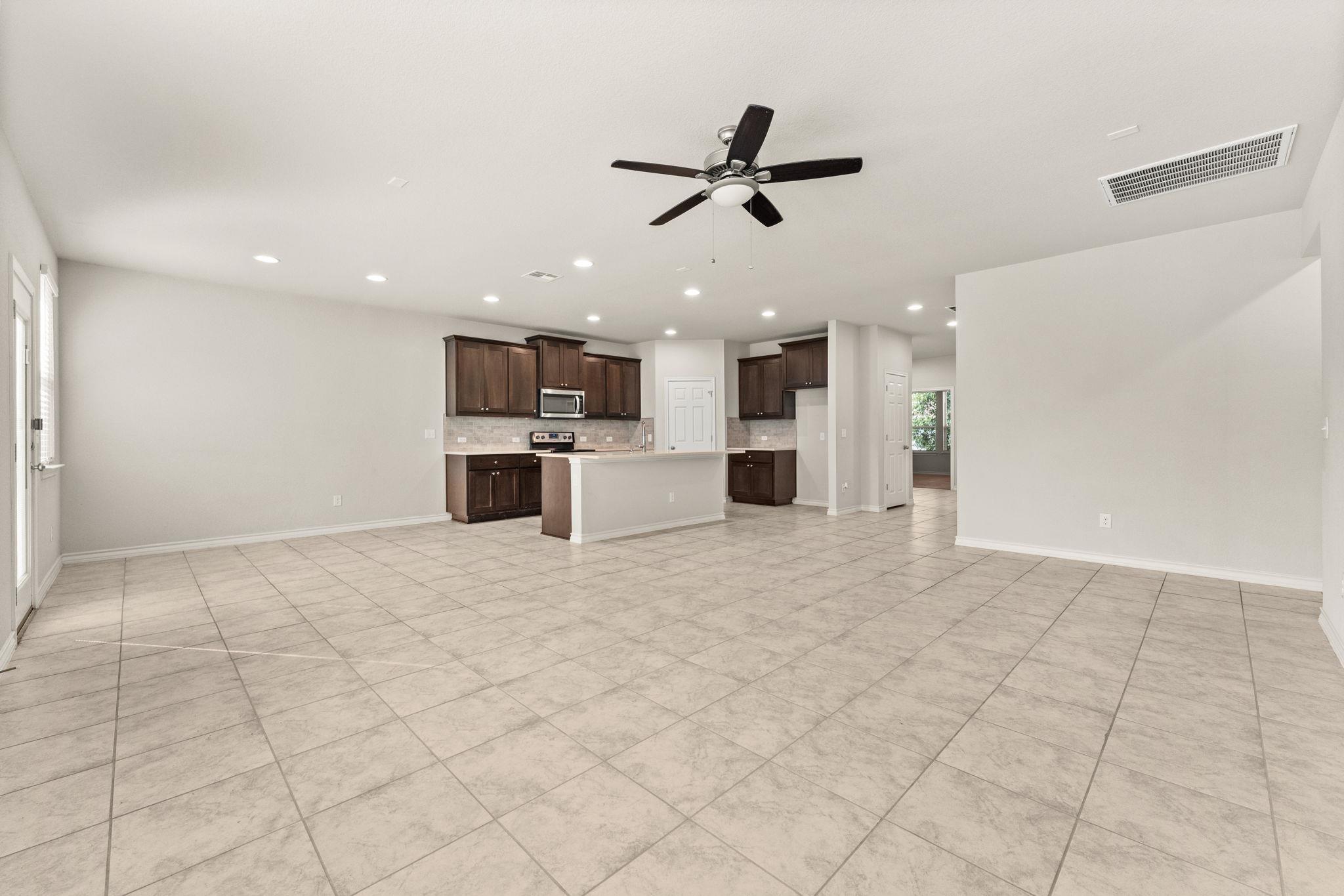 740 Aliso Trl, Leander, TX 78641