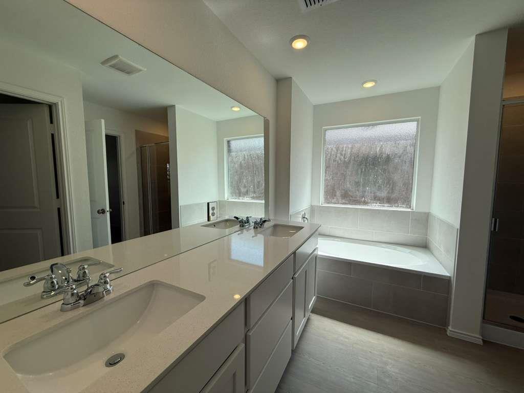 623 Sormonne Loop, Kyle, TX 78640