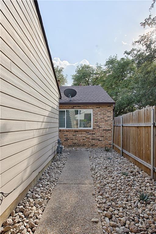 8430 Antero Dr, Austin, TX 78759