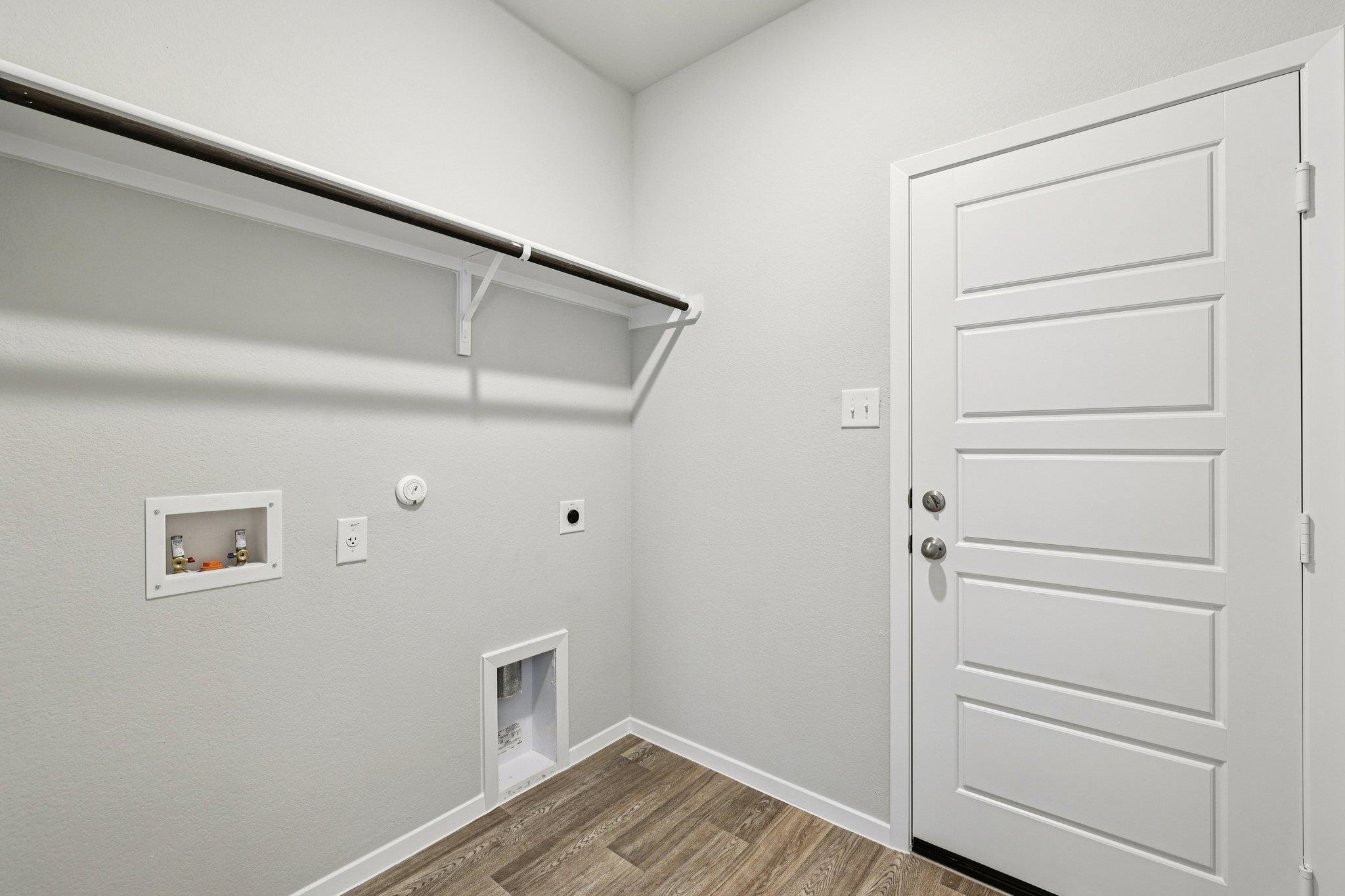 319 Haywood Manor, Maxwell, TX 78656