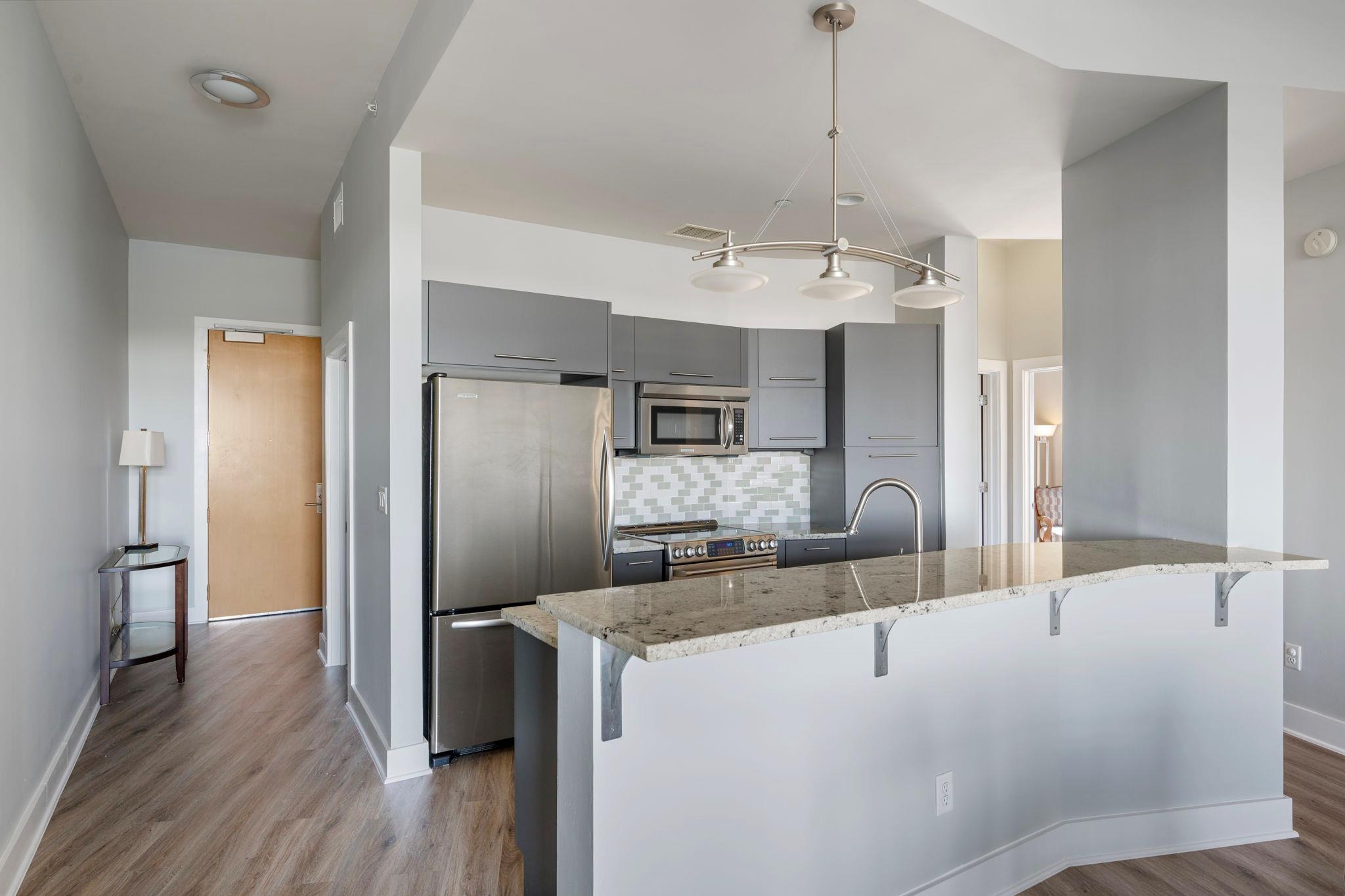 603 Davis St # 2009, Austin, TX 78701