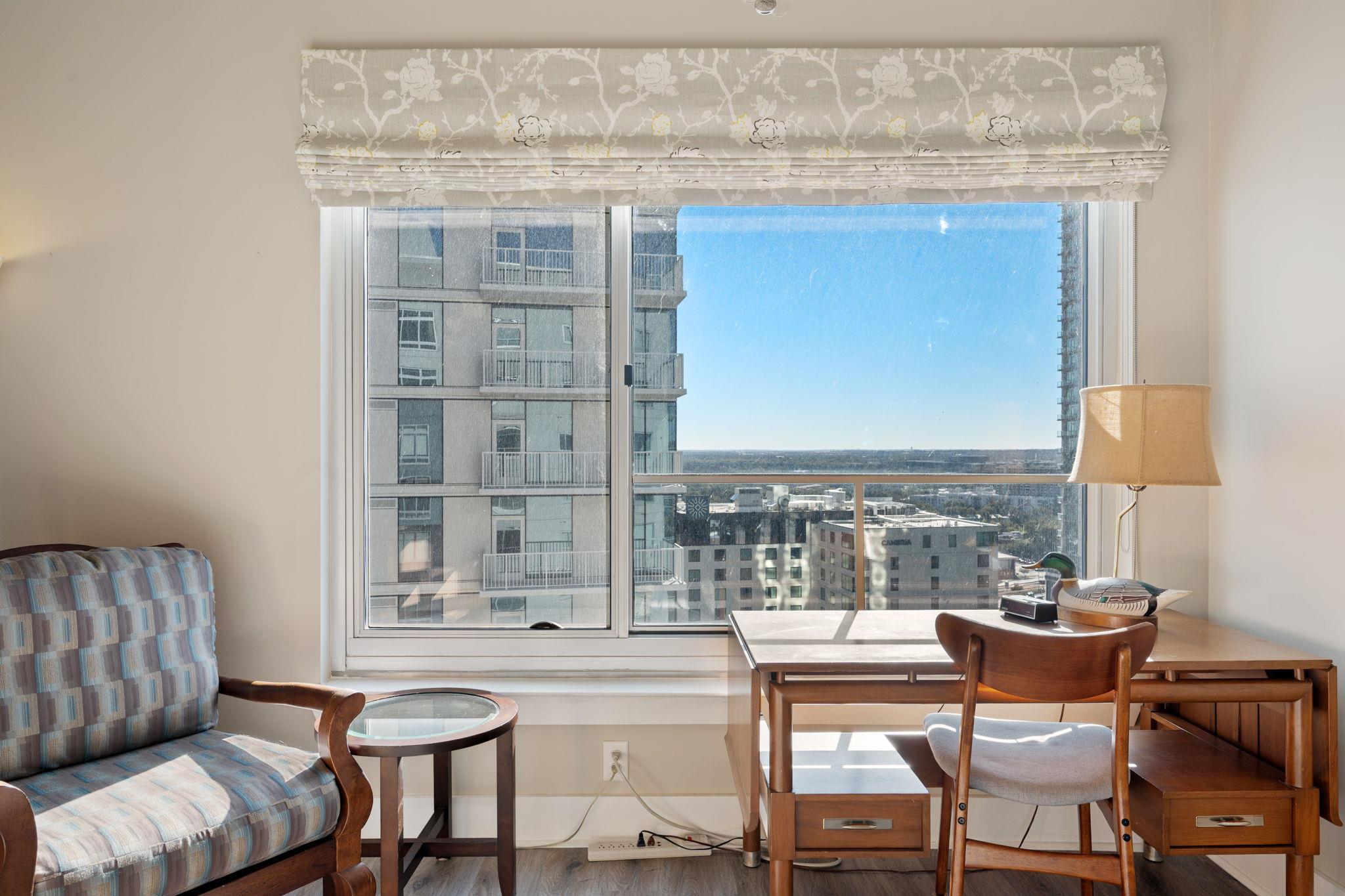 603 Davis St # 2009, Austin, TX 78701