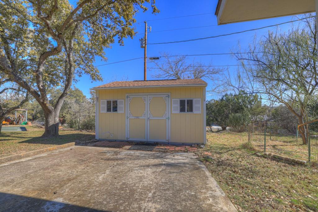 116 CRESTVIEW DR Dr, Canyon Lake, TX 78133