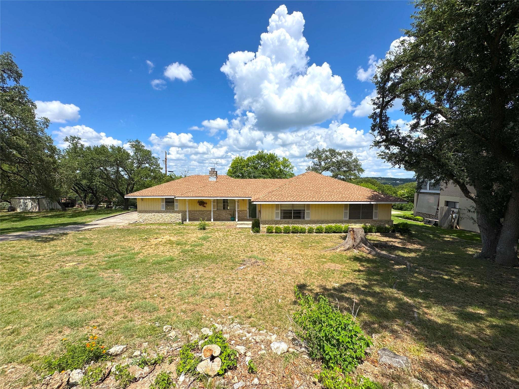 116 CRESTVIEW DR Dr, Canyon Lake, TX 78133