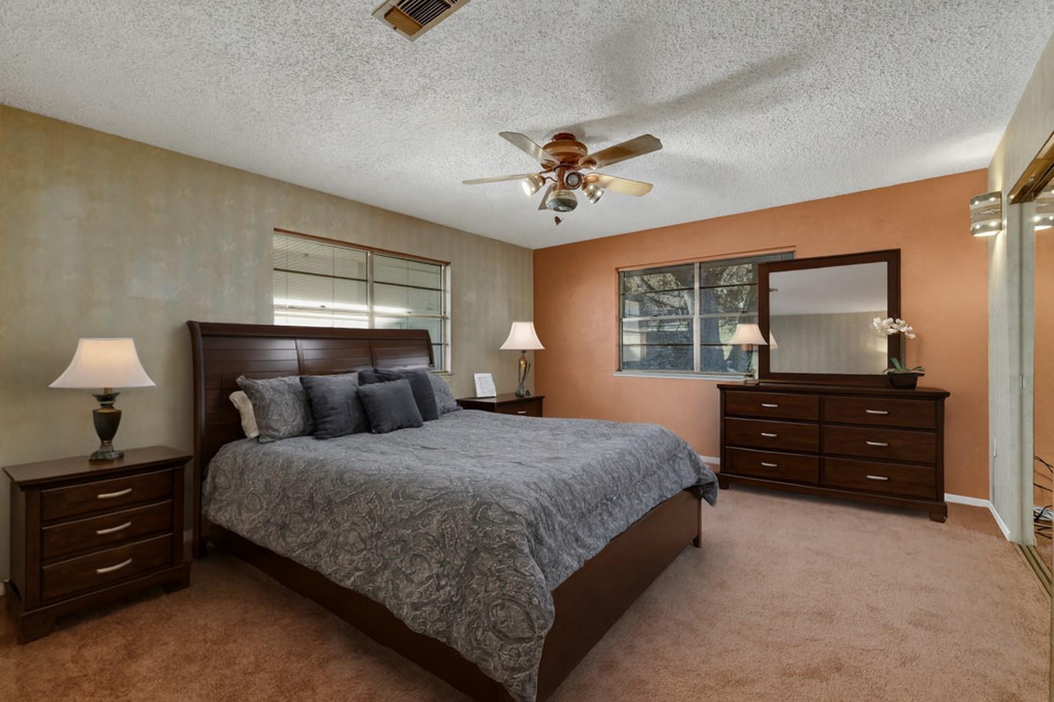 116 CRESTVIEW DR Dr, Canyon Lake, TX 78133