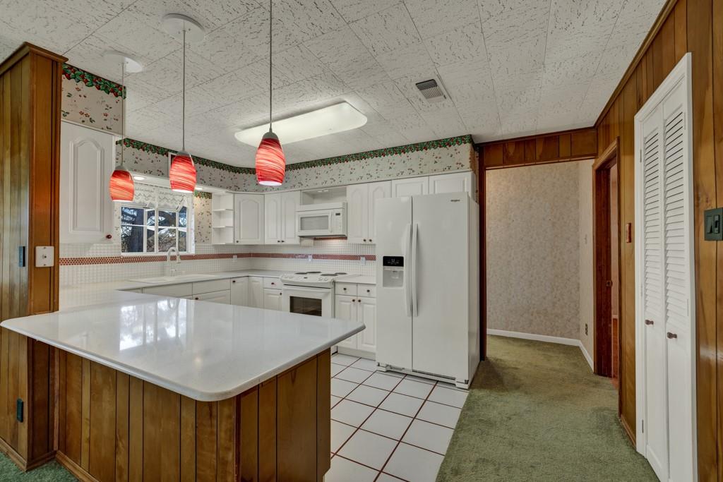 116 CRESTVIEW DR Dr, Canyon Lake, TX 78133