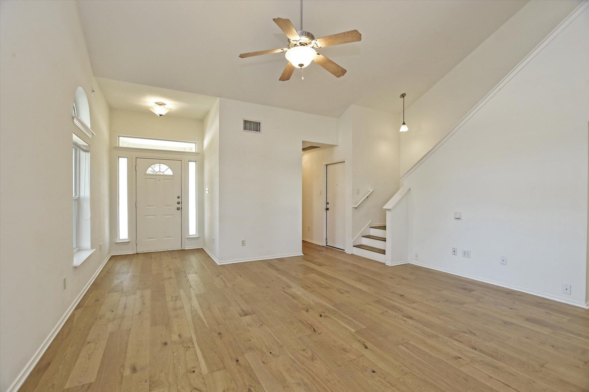 3462 Flowstone Ln, Round Rock, TX 78681