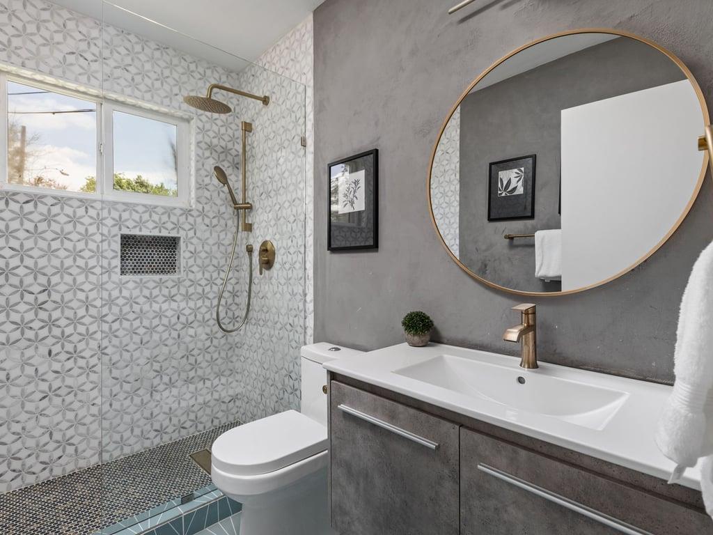 4911 Brighton Rd, Austin, TX 78745