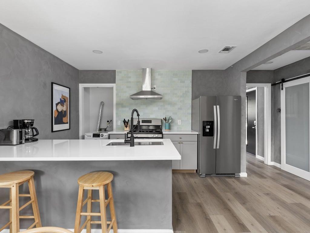 4911 Brighton Rd, Austin, TX 78745