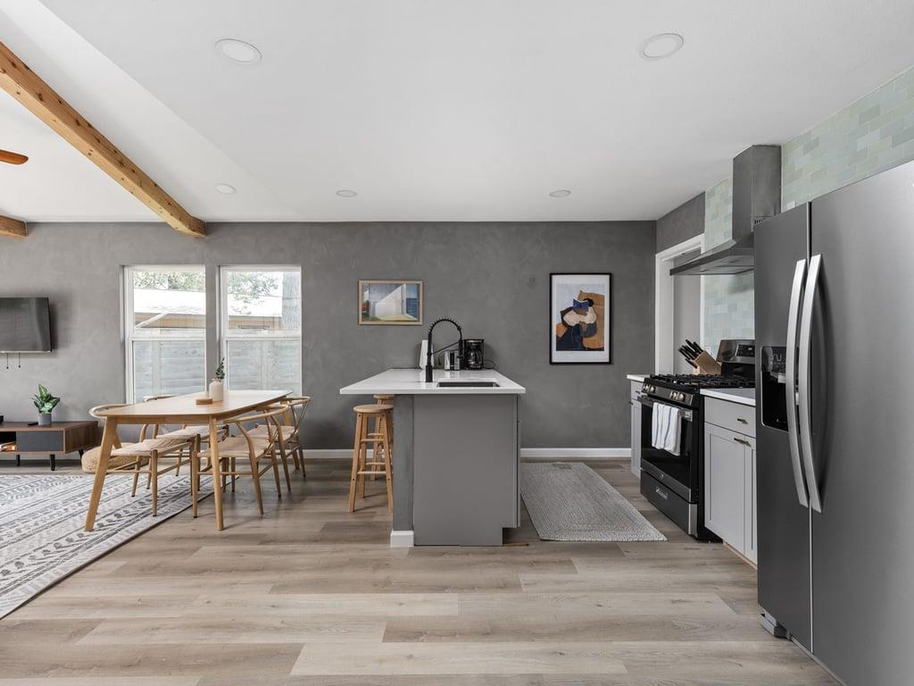 4911 Brighton Rd, Austin, TX 78745