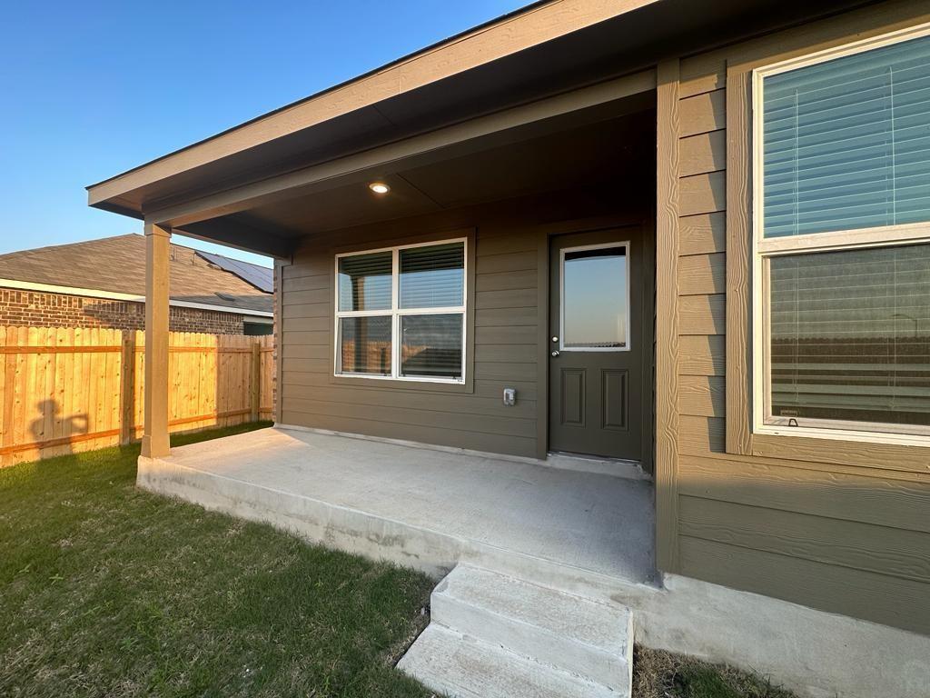 408 Golden Grove Pkwy, San Marcos, TX 78666