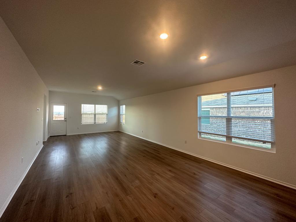 408 Golden Grove Pkwy, San Marcos, TX 78666