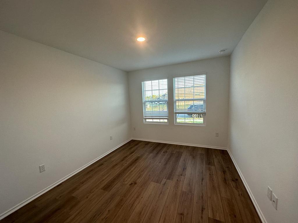 408 Golden Grove Pkwy, San Marcos, TX 78666