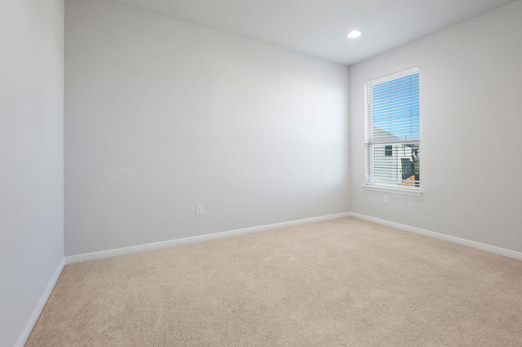 213 Mayney Ln, Leander, TX 78641