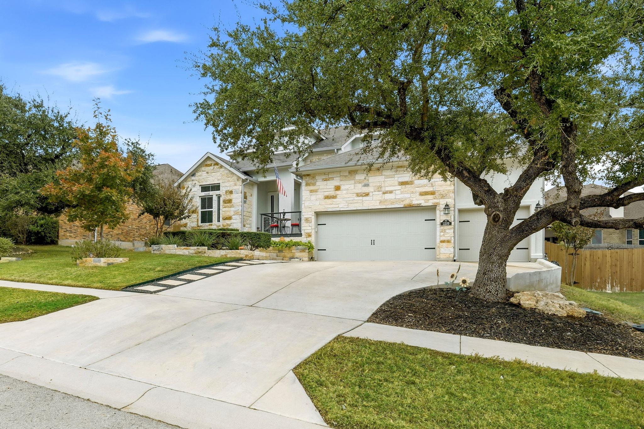 1209 Winding Way Dr, Georgetown, TX 78628