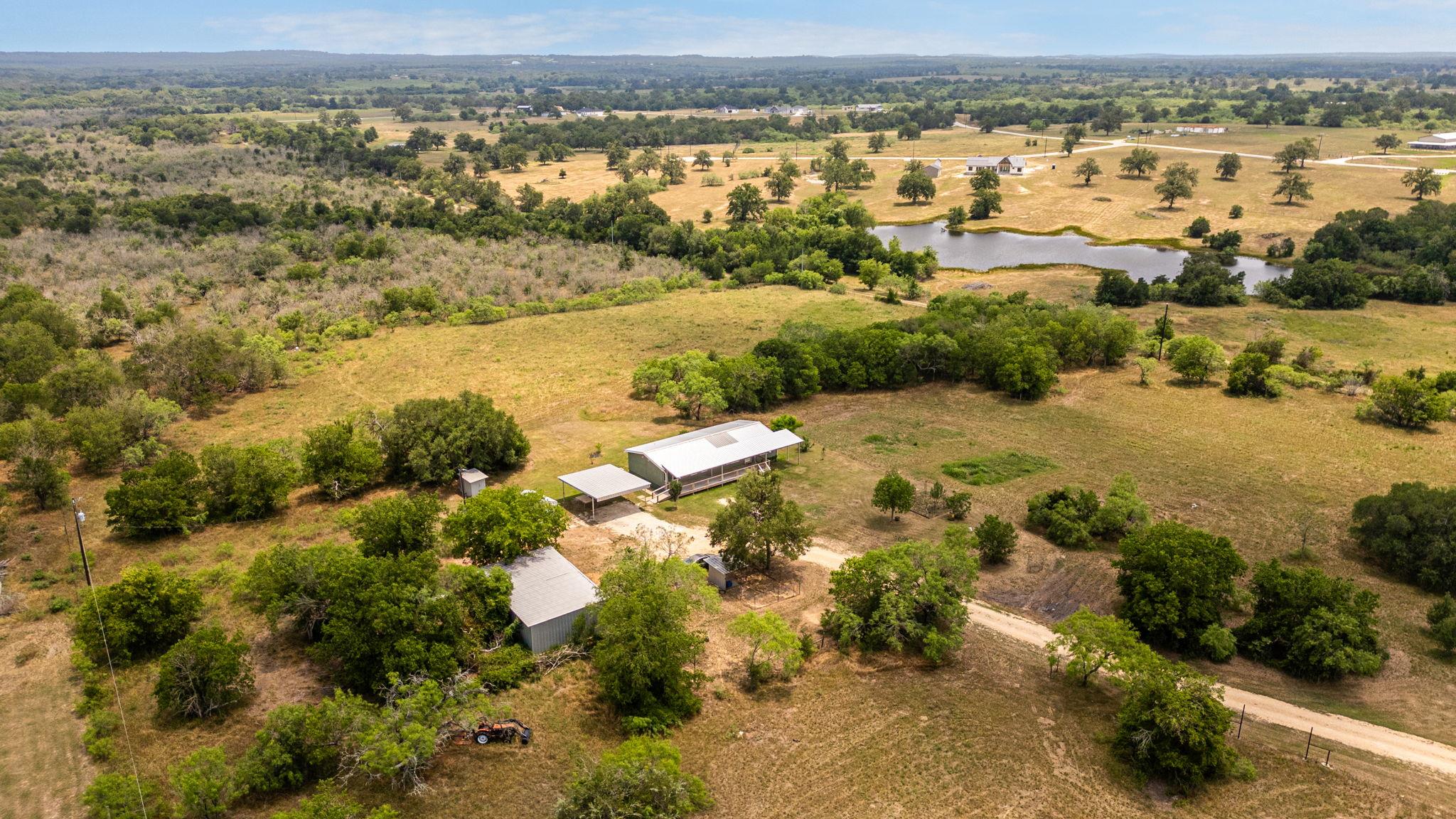 411 Fm 86 Highway, Red Rock, TX 78662