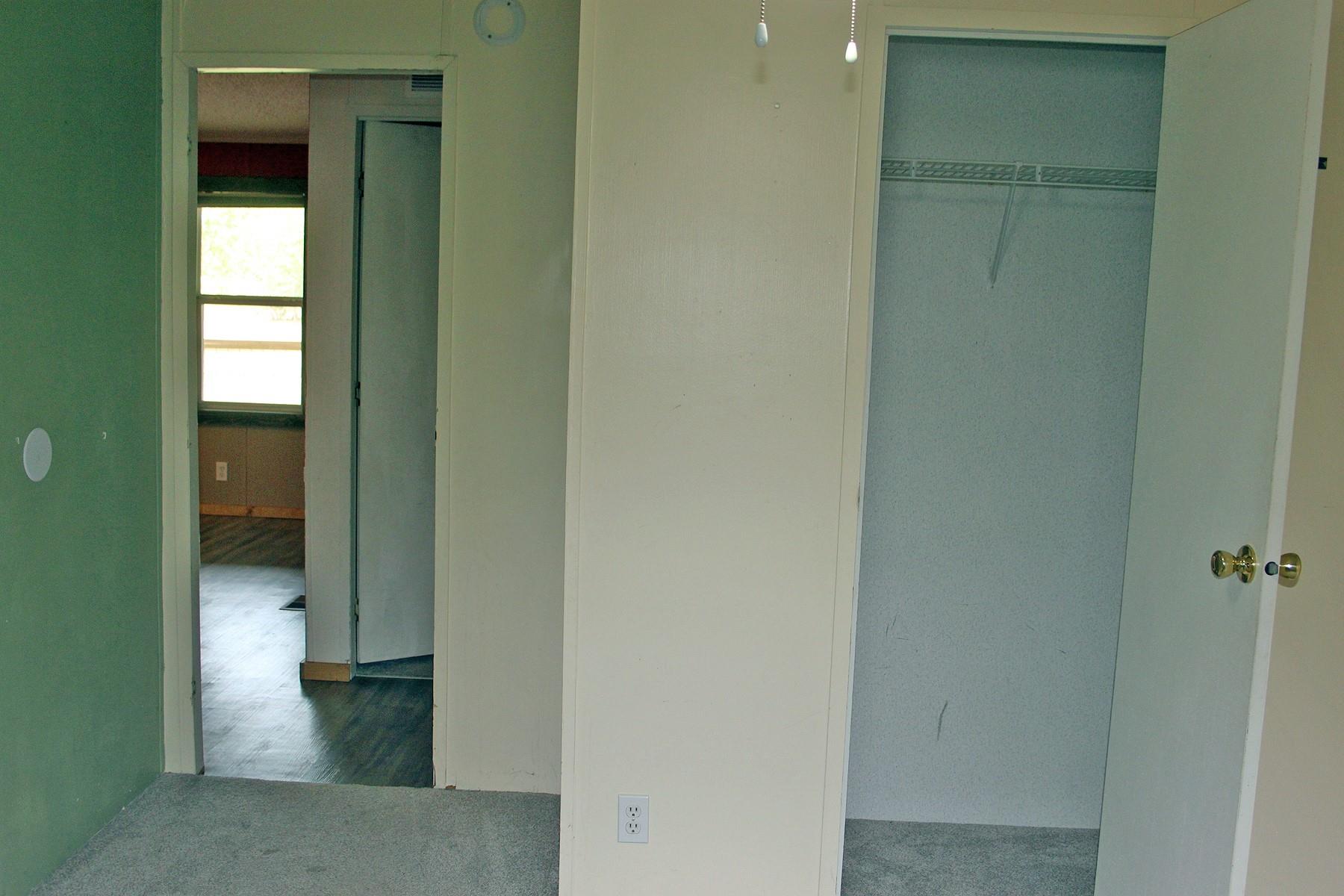 411 Fm 86 Highway, Red Rock, TX 78662