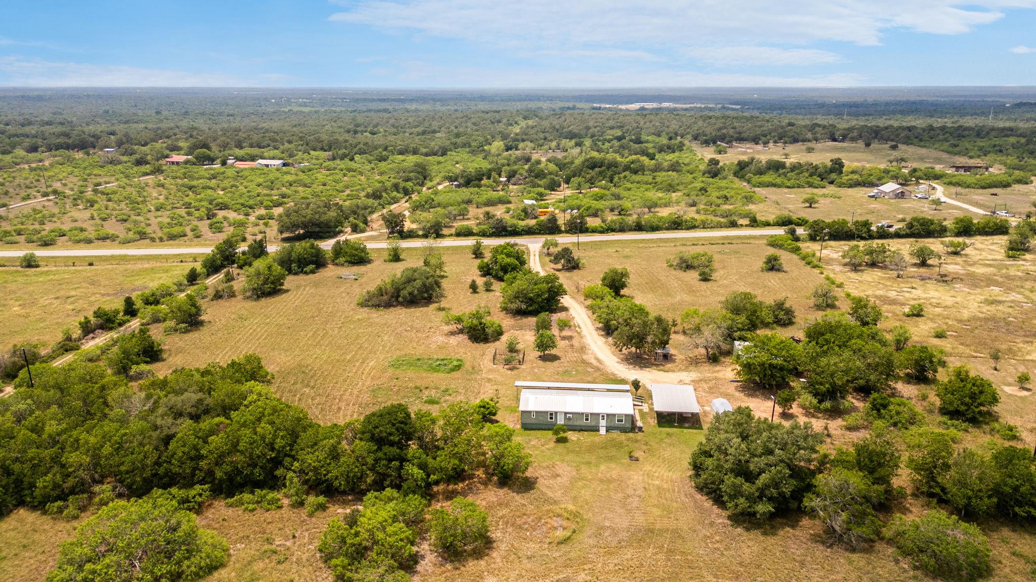 411 Fm 86 Highway, Red Rock, TX 78662