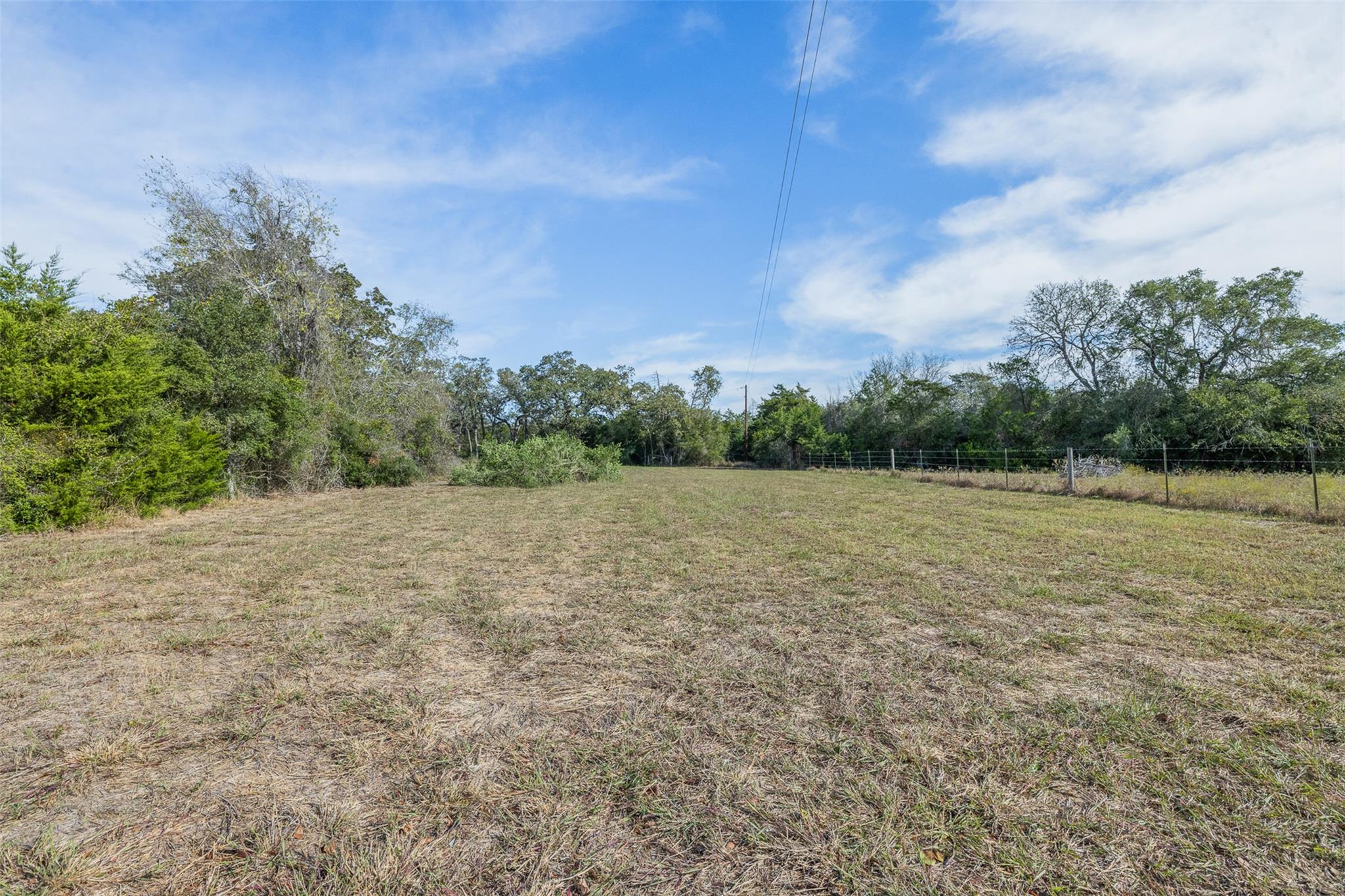 217 Timber Lake Dr, La Grange, TX 78945