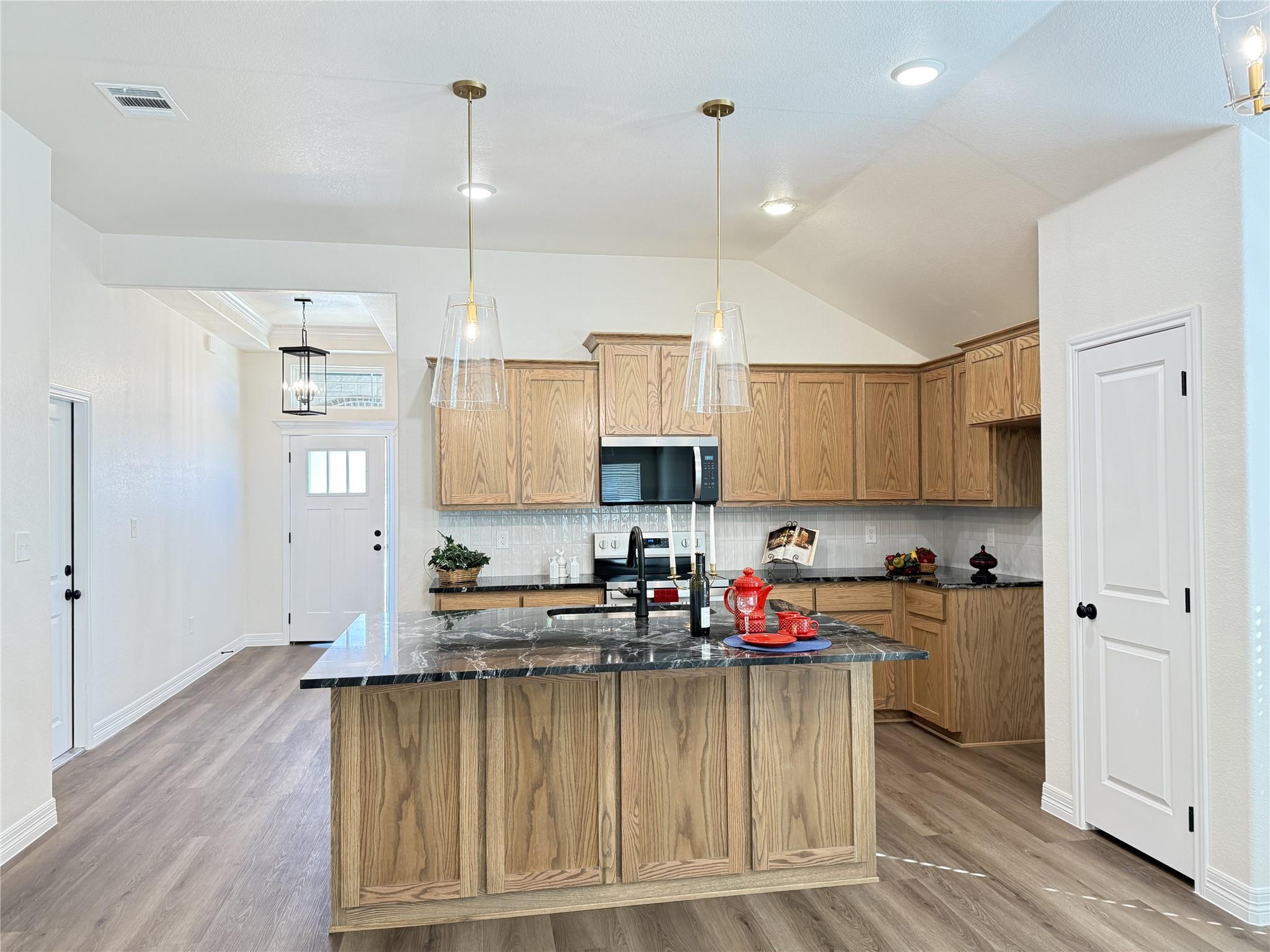 4713 Allison Dr, Belton, TX 76513