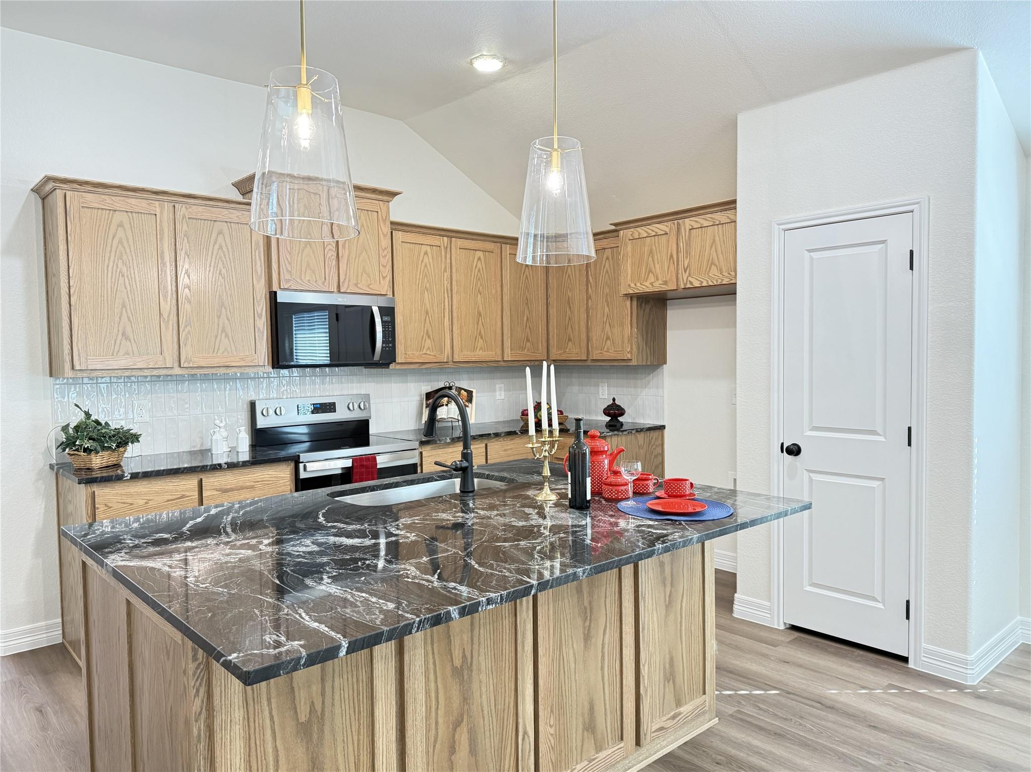 4713 Allison Dr, Belton, TX 76513