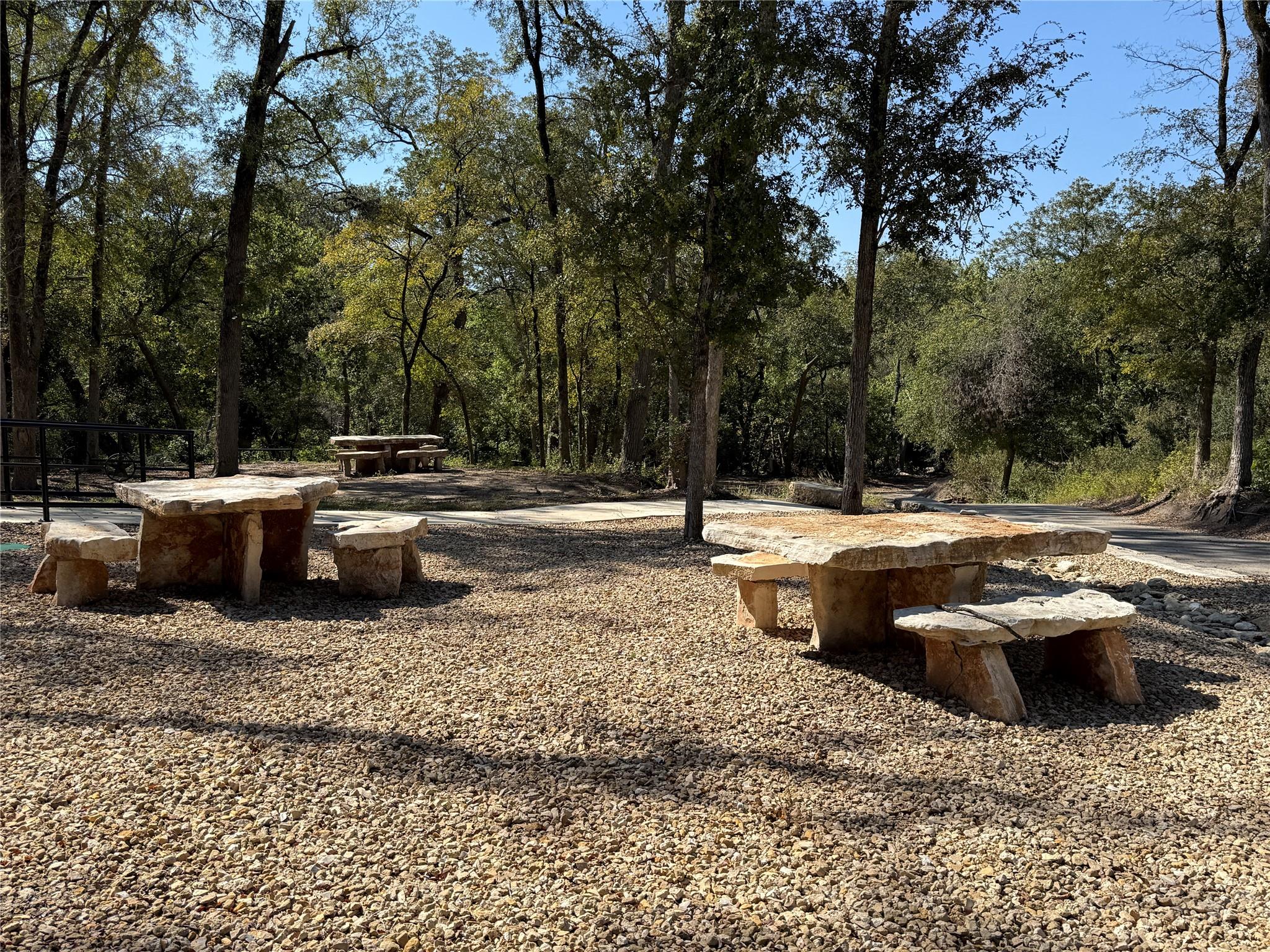 4713 Allison Dr, Belton, TX 76513