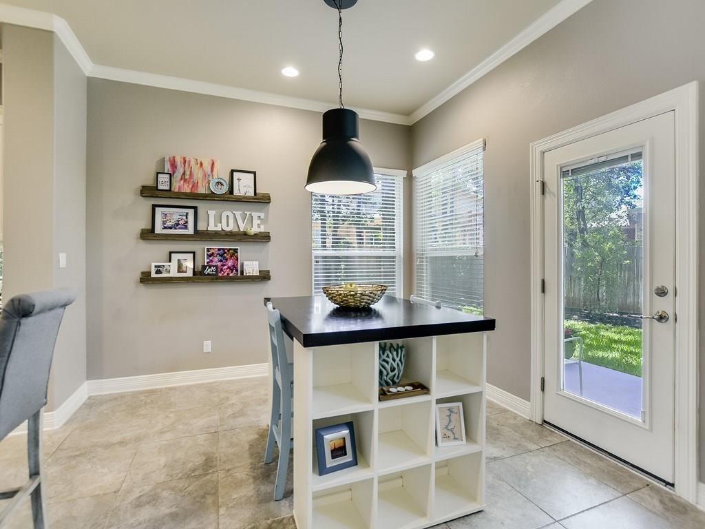 207 Crosswind Ct, Cedar Park, TX 78613