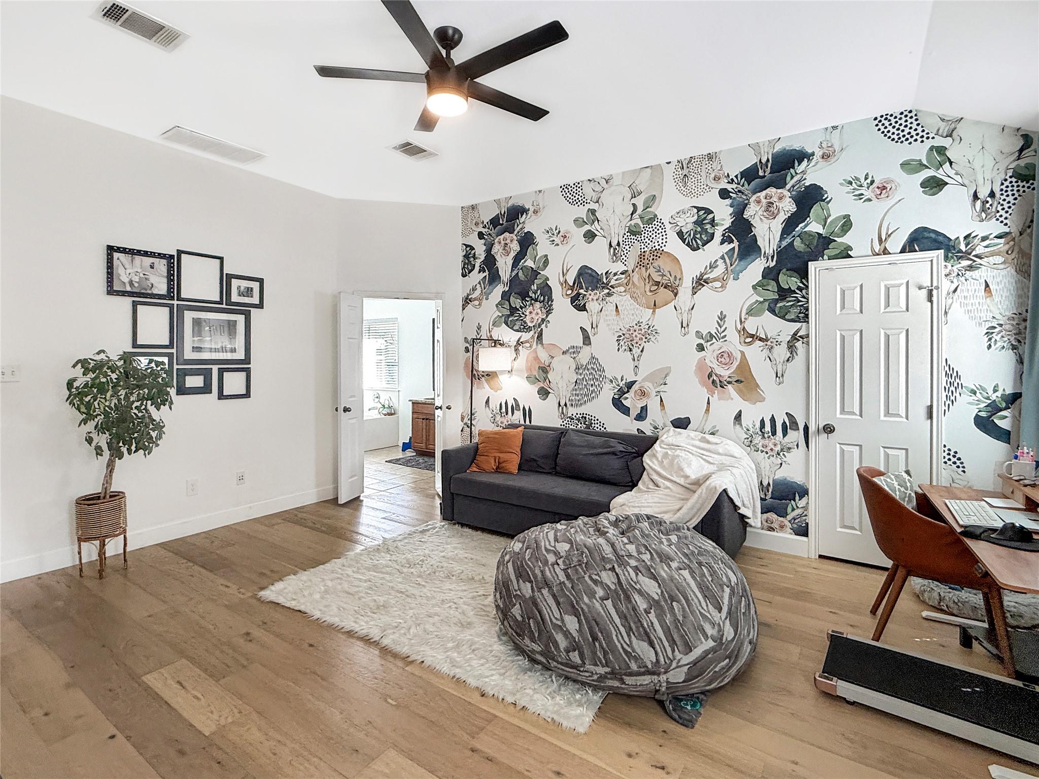 803 Meadow Bluff Ct, Round Rock, TX 78665