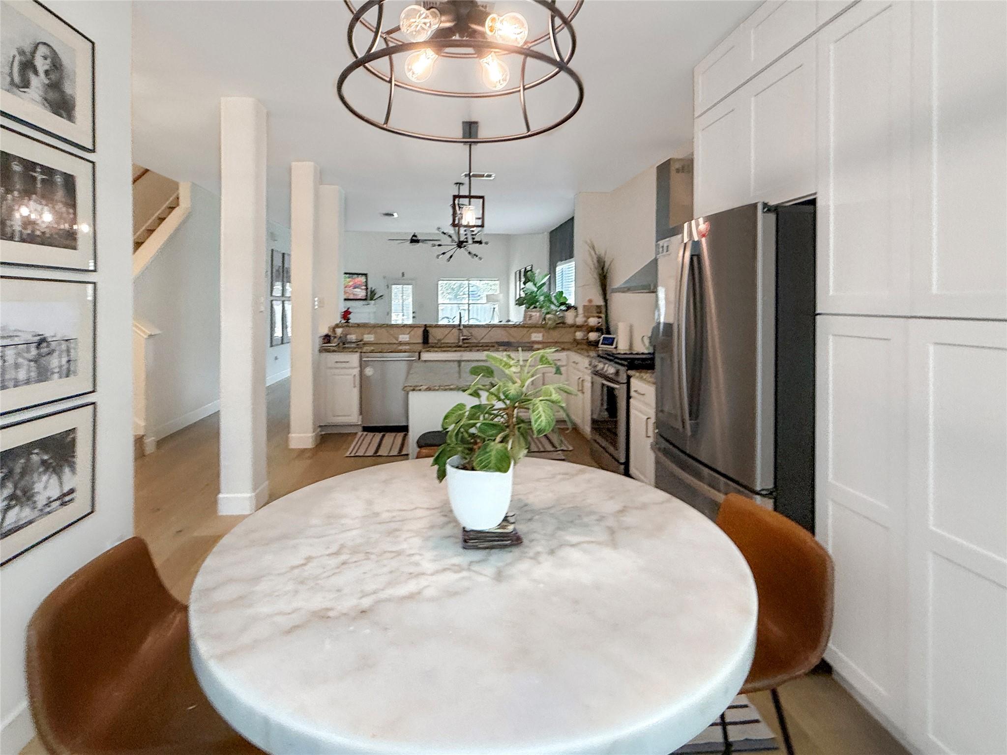 803 Meadow Bluff Ct, Round Rock, TX 78665