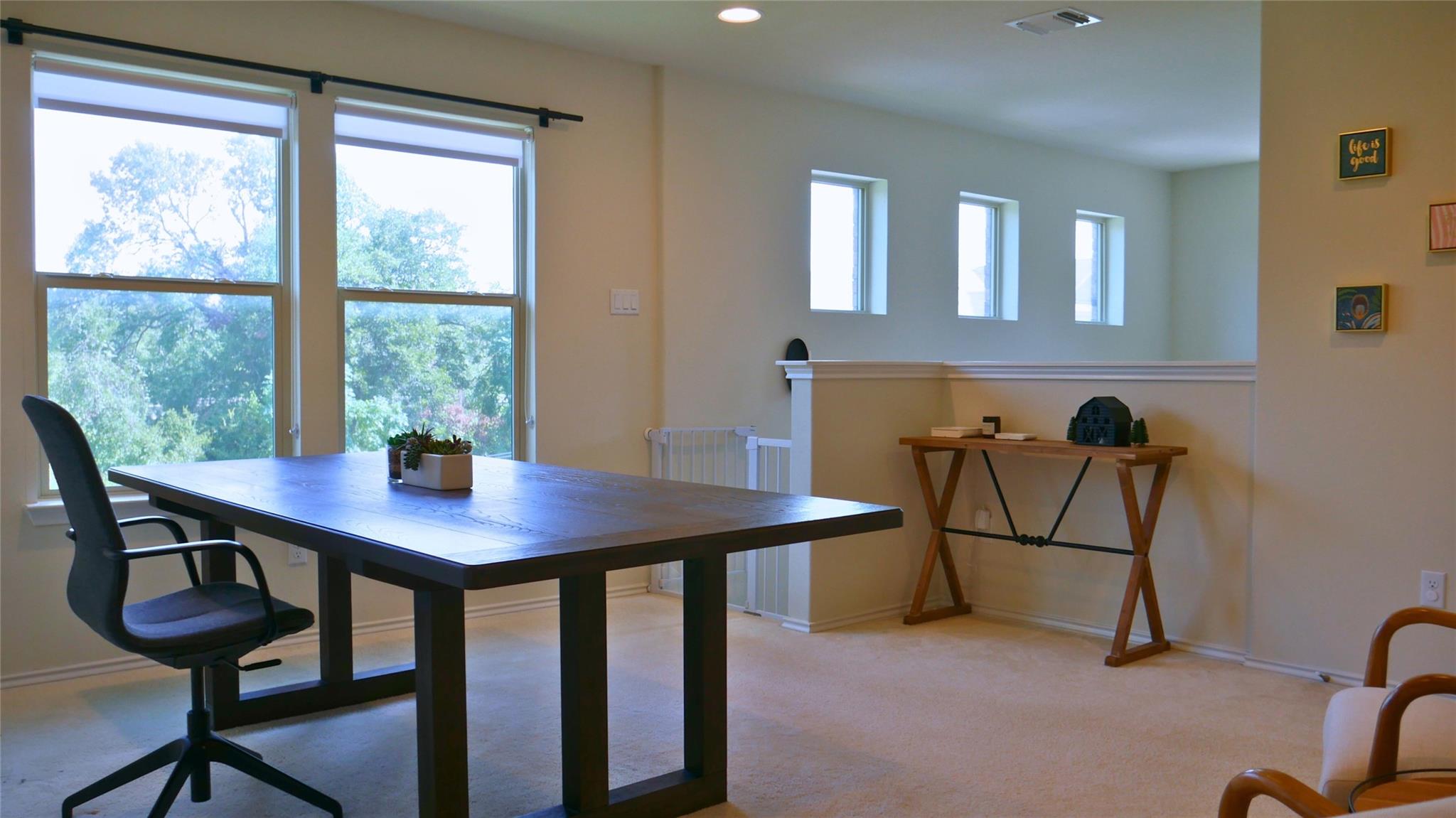 1050 Kenney Fort Xing # 16, Round Rock, TX 78665