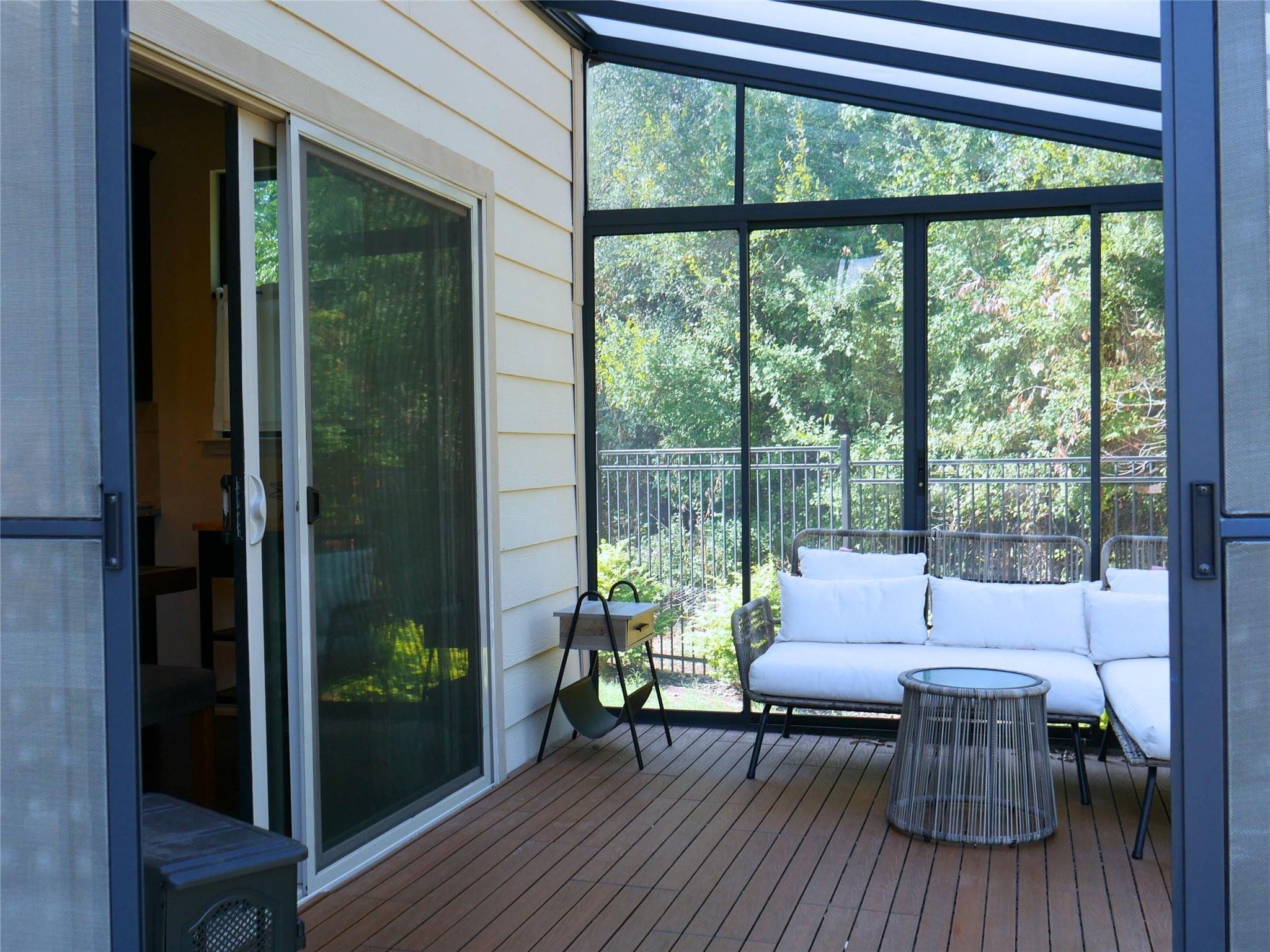 1050 Kenney Fort Xing # 16, Round Rock, TX 78665