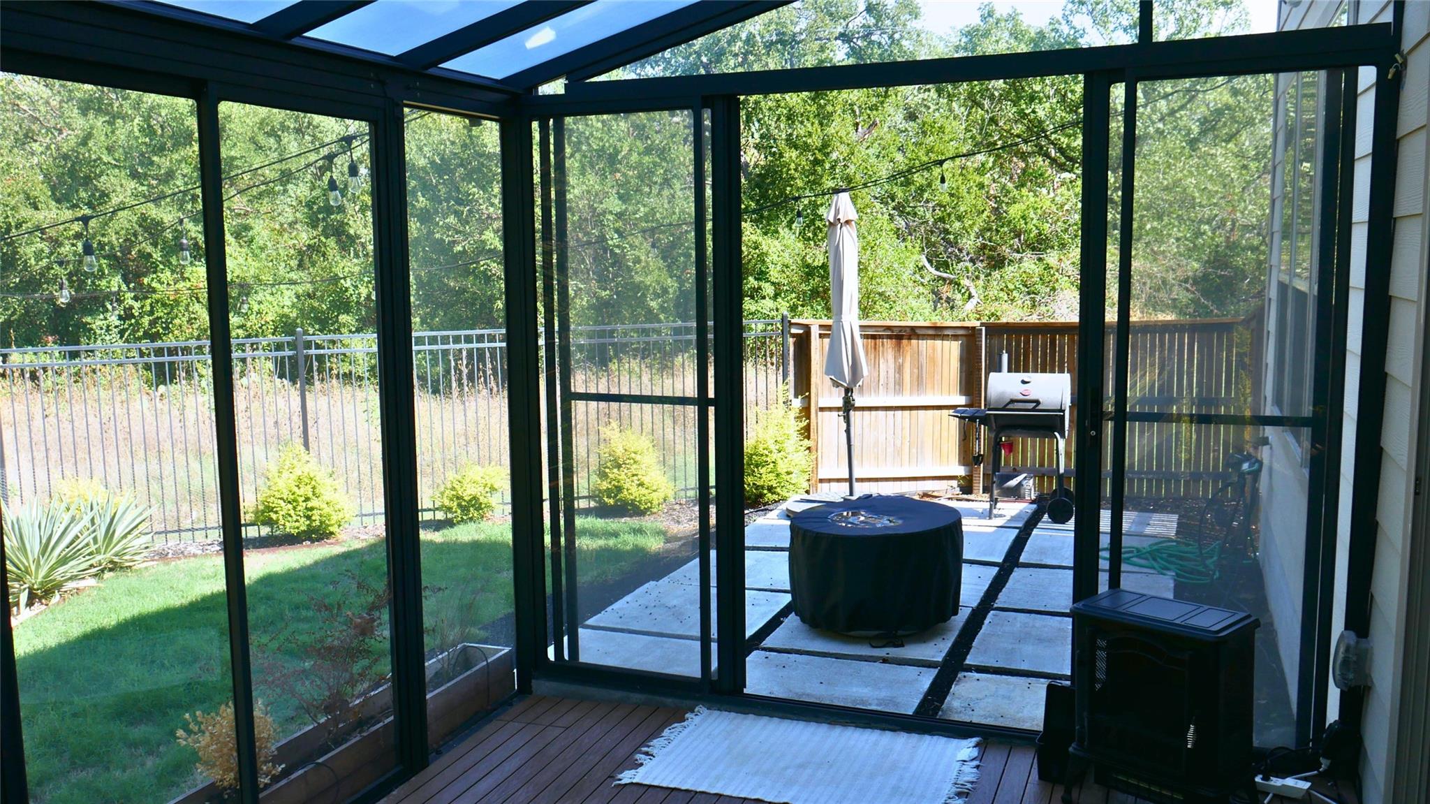 1050 Kenney Fort Xing # 16, Round Rock, TX 78665