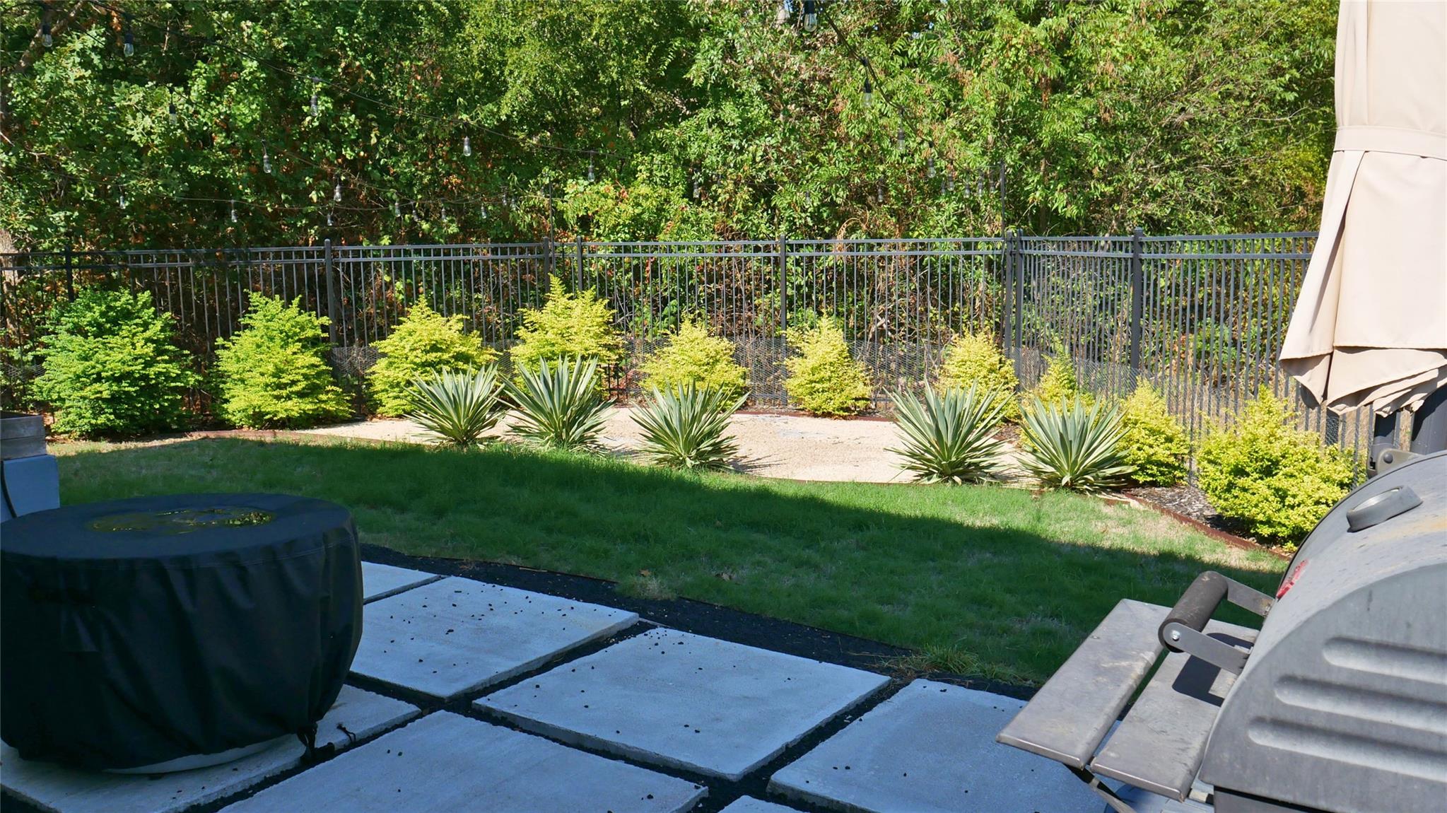 1050 Kenney Fort Xing # 16, Round Rock, TX 78665