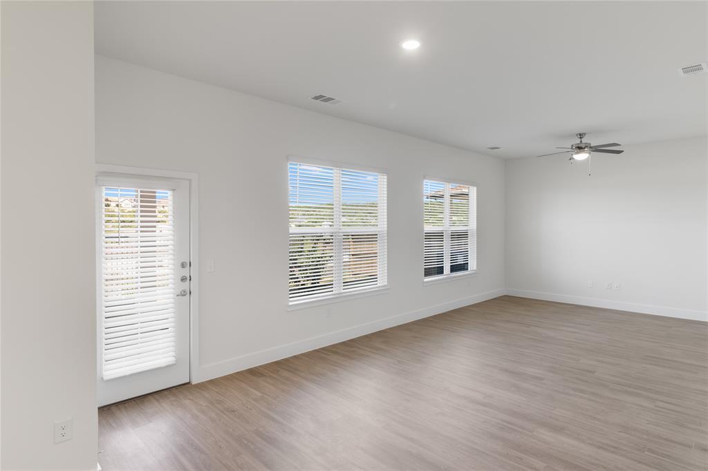 18531 Kyle Seal Pkwy # 025, San Antonio, TX 78255