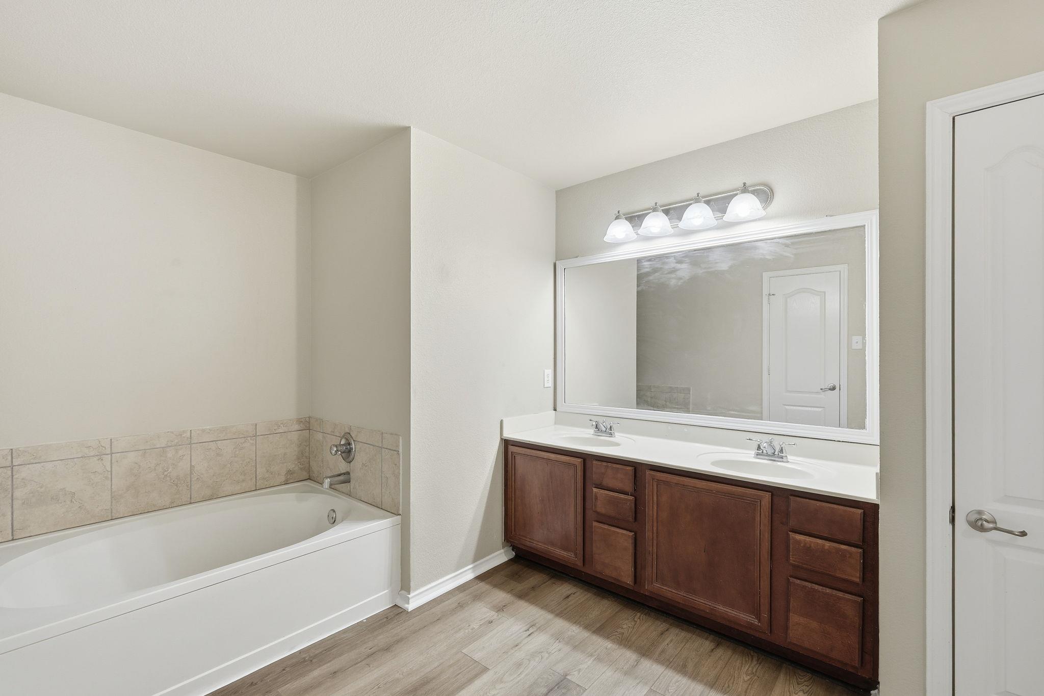 509 Castebar Dr, Round Rock, TX 78664