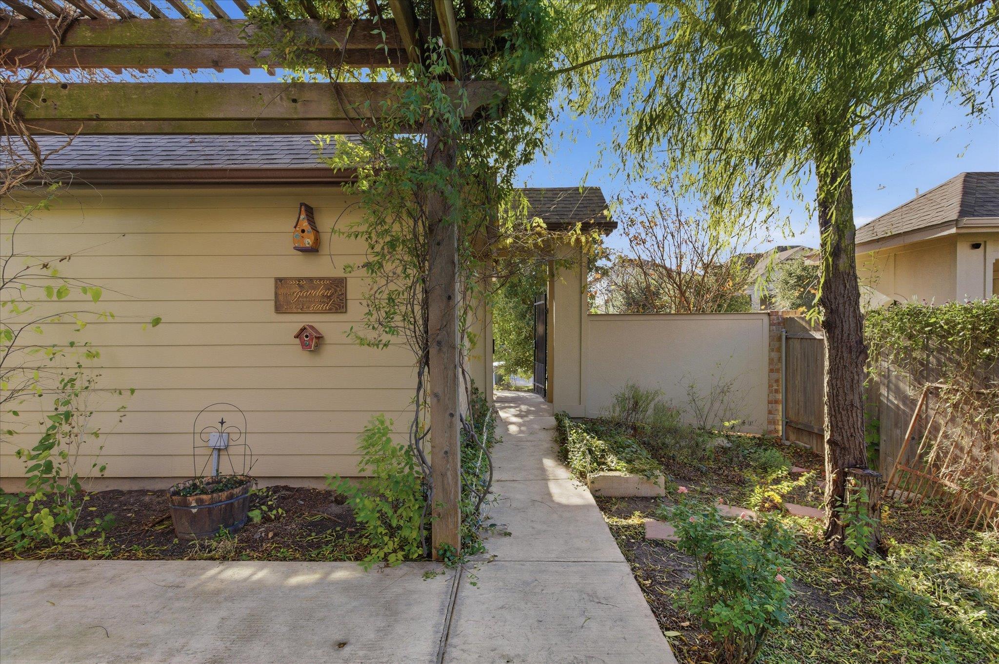 514 Nautical Loop, Kyle, TX 78640