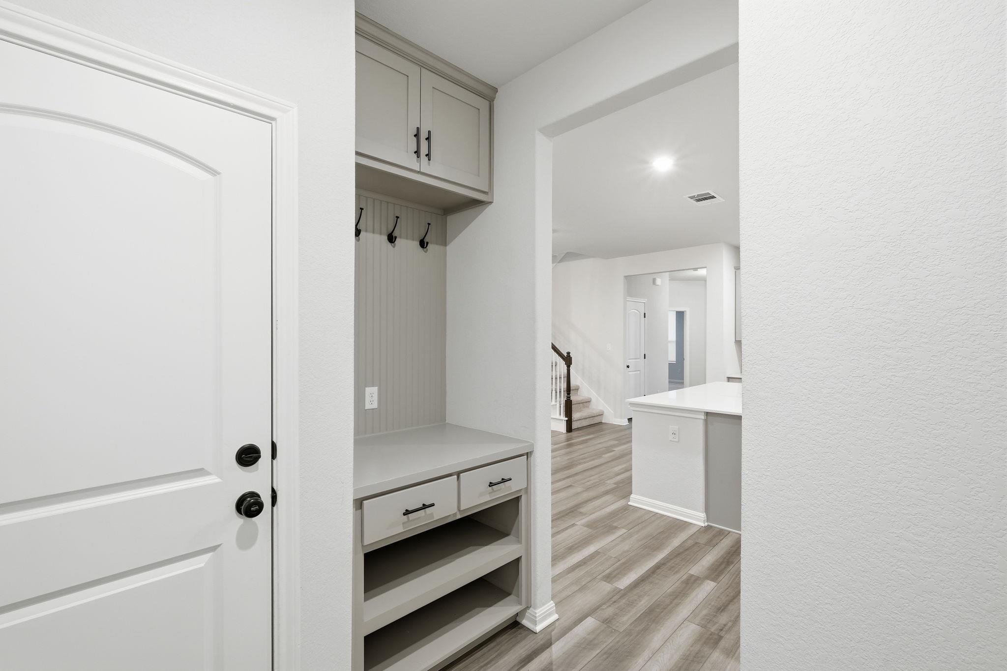 1941 Winston Way, Leander, TX 78641