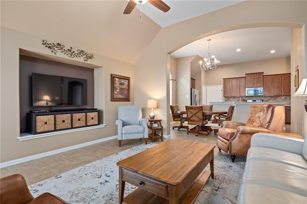 8313 Angelo Loop, Round Rock, TX 78665