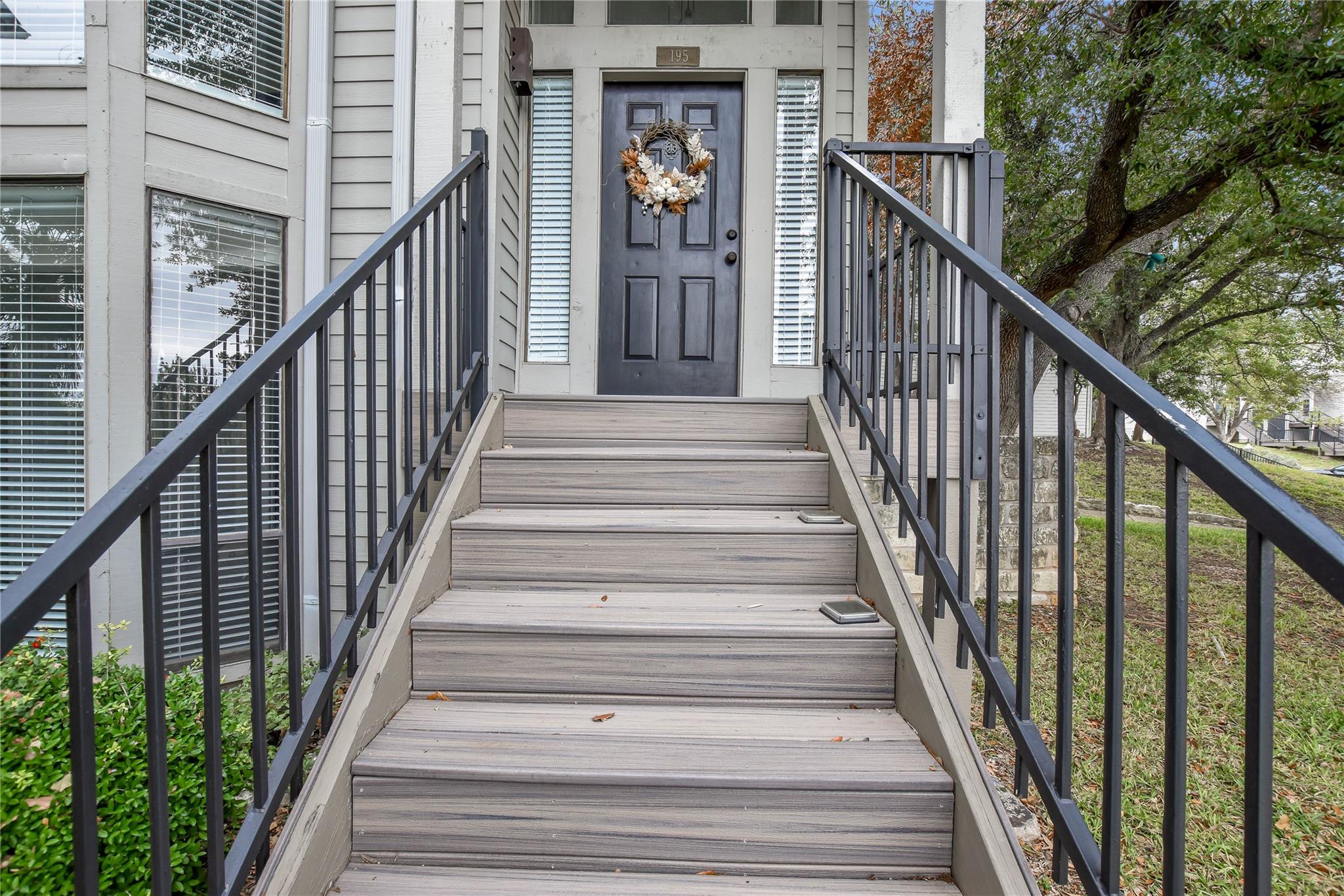 195 World Of Tennis Sq, Lakeway, TX 78738