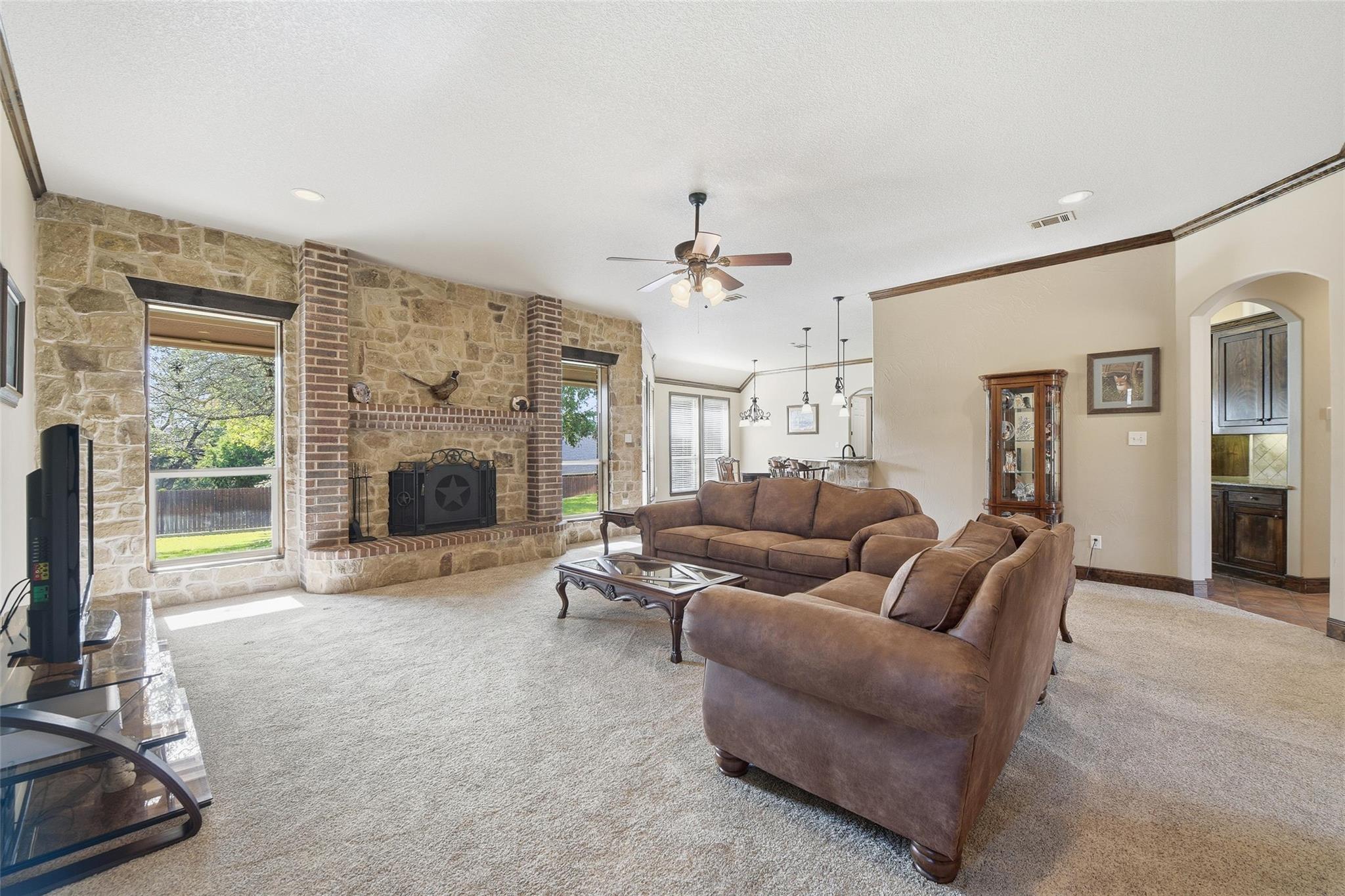 121 Hidden Creek Loop, Weatherford, TX 76085