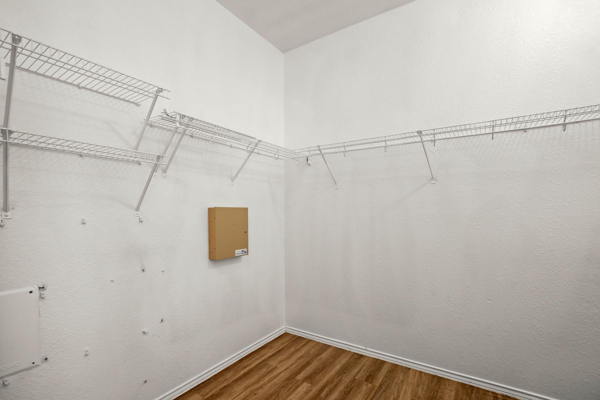 706 Johnny Bench Ct, Round Rock, TX 78665