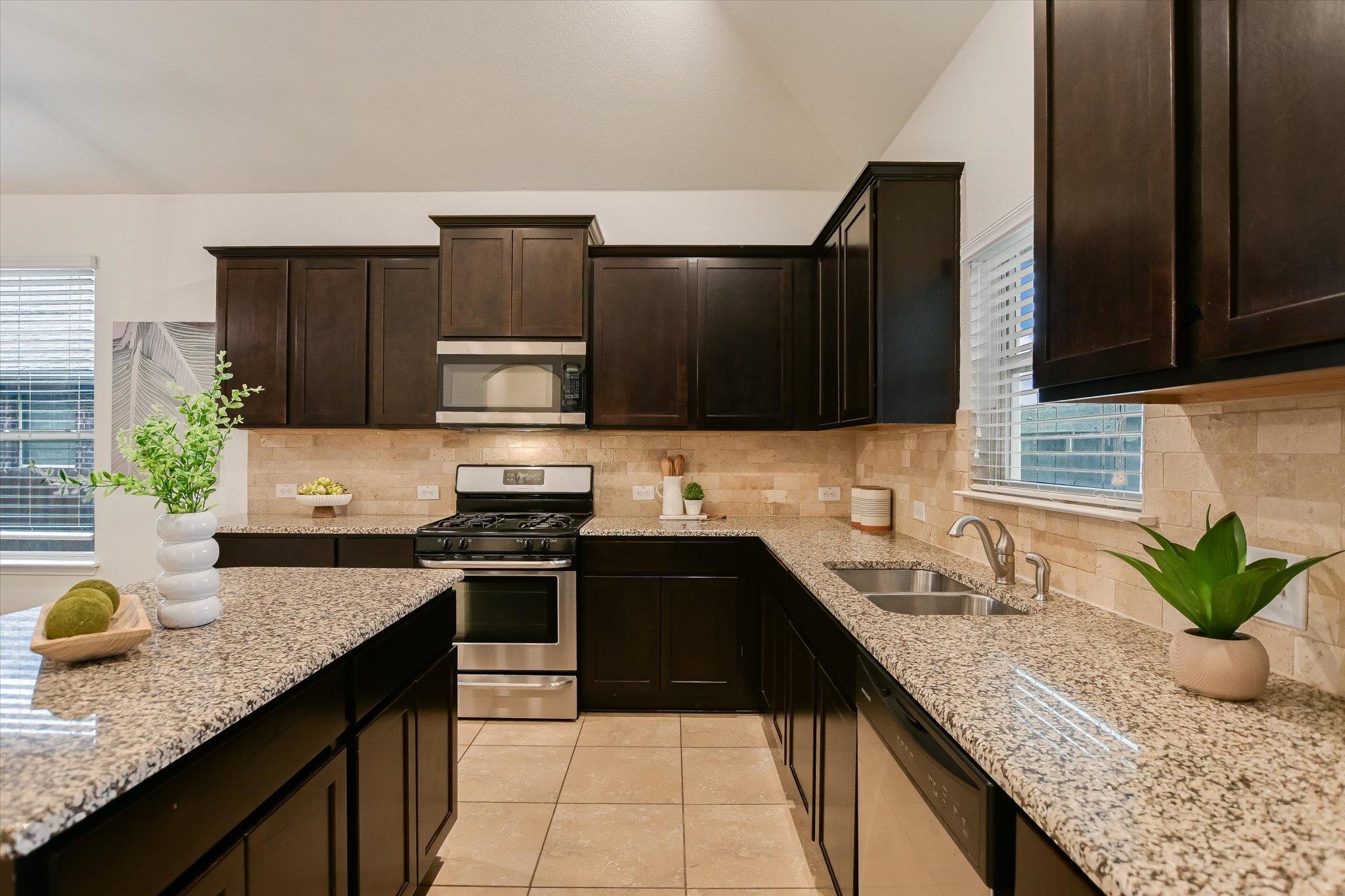 16405 Pienza Dr, Pflugerville, TX 78660