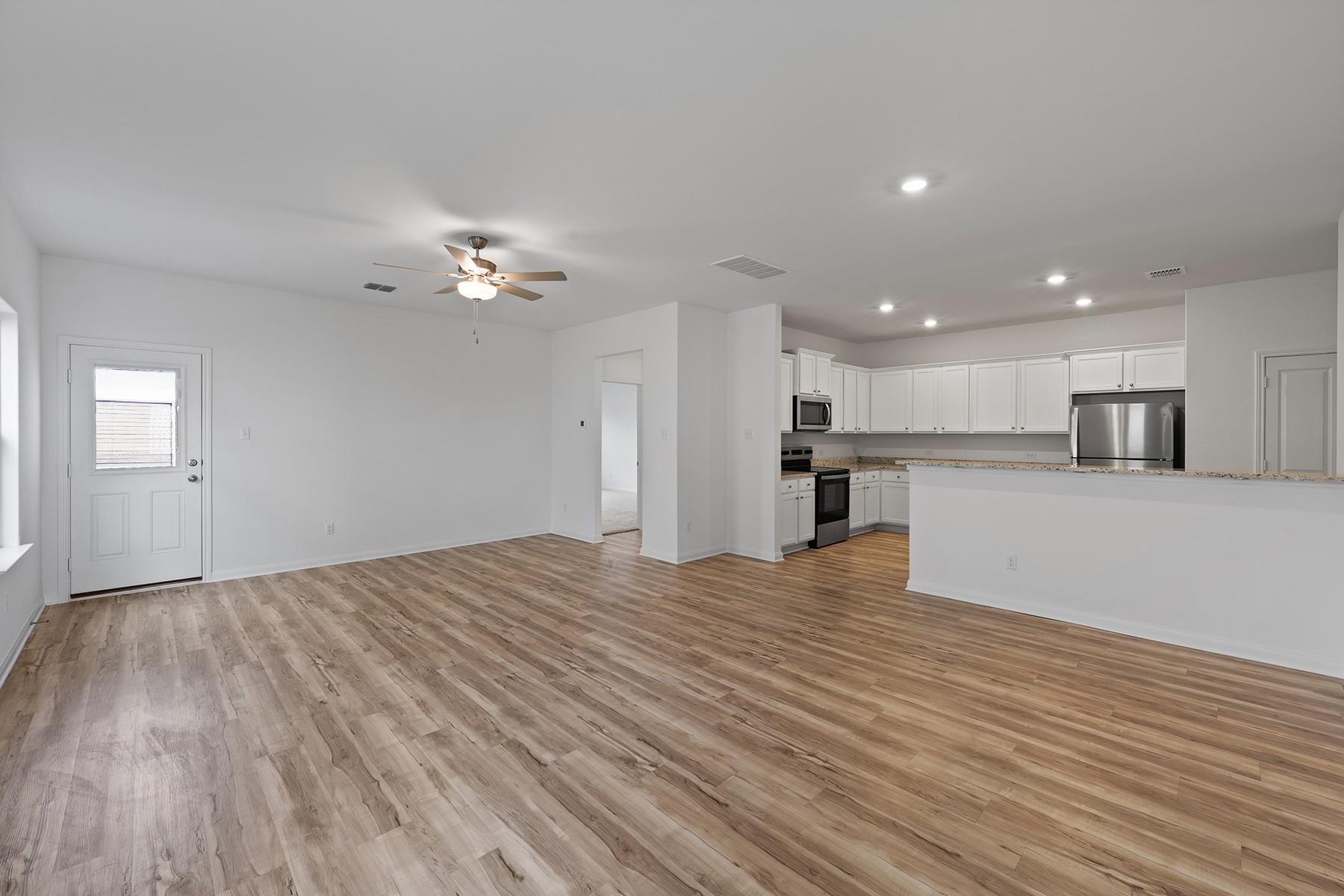 197 Fairlawn Way, Maxwell, TX 78656