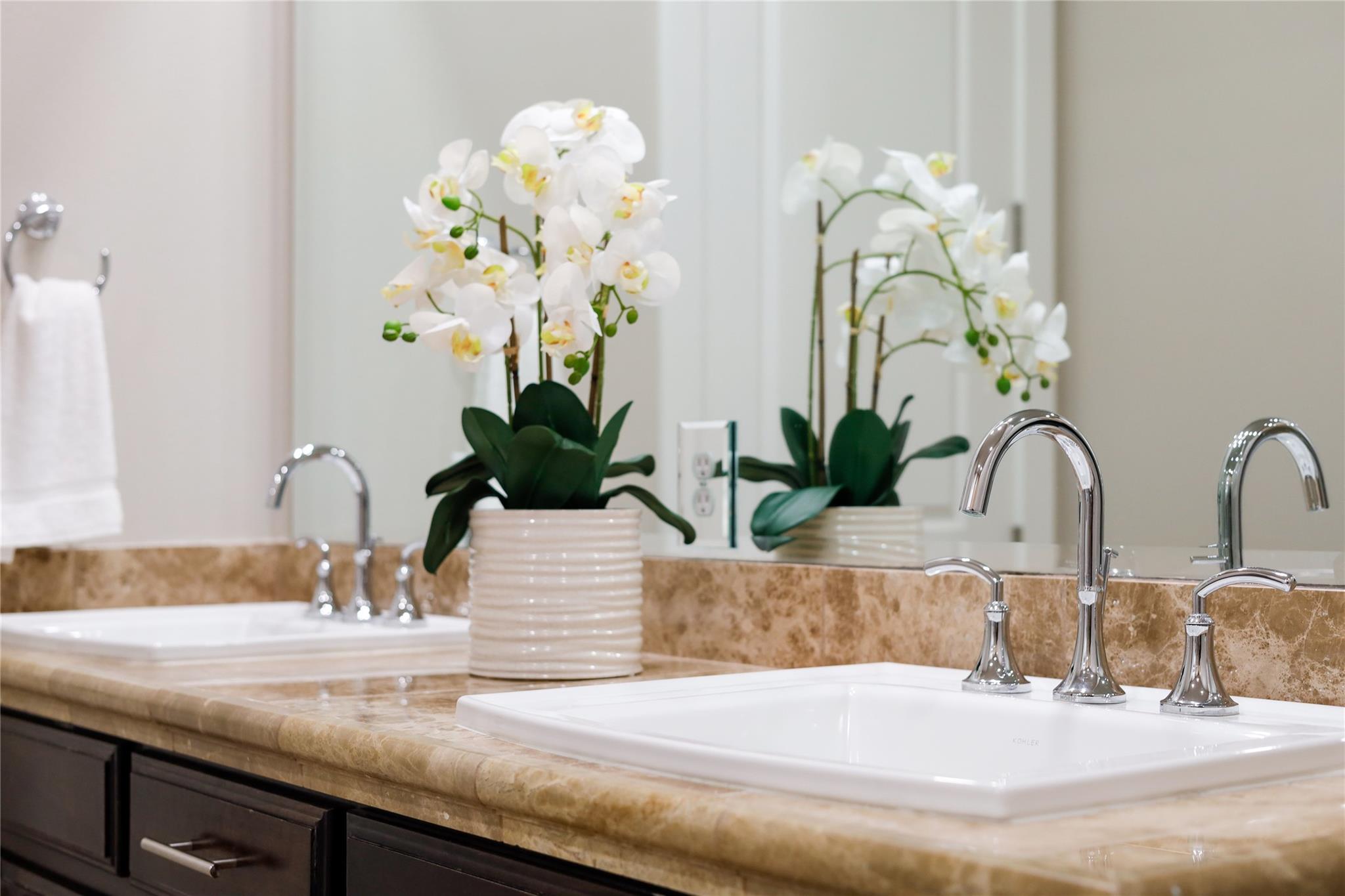 1101 Ivean Pearson Rd # B103, Lago Vista, TX 78645