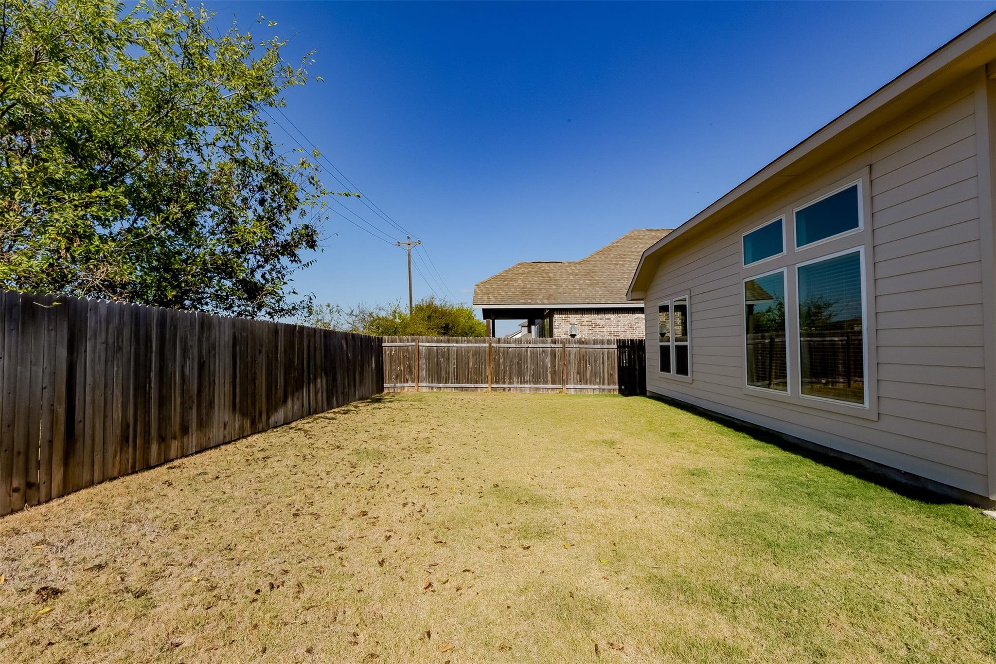 252 Clear Fork Dr, Liberty Hill, TX 78642